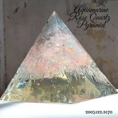Mẫu số 2005122 Kim Tự Tháp Đá Thiên Nhiên Aquamarine | Crystal Light