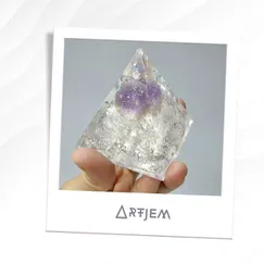 Mẫu P2107063B Kim Tự Tháp Đá Thiên nhiên Artgem