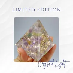 Mẫu P2110032 | Kim tự tháp mỹ thuật đá Fluorite thiên nhiên