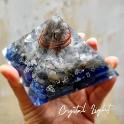 Mẫu P2203012 Orgonite kim tự tháp Lapis sinh năng,  kim tự tháp phong thủy, kim tự tháp năng lượng Crystal Light