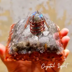 Mẫu 505200 Orgonite kim tự tháp Carnelian sinh năng,  kim tự tháp phong thủy, kim tự tháp năng lượng Crystal Light