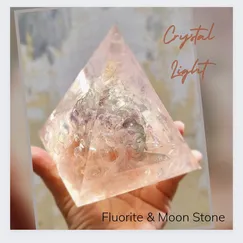 Mẫu 2210309 Kim tự tháp phong thủy, kim tự tháp năng lượng Crystal Light, Orgonite Crystal Light
