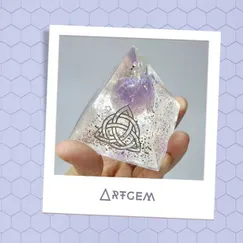 Mẫu P2110250 Kim Tự Tháp Đá Thiên nhiên Artgem