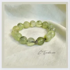Mẫu 2106013 Vòng tay phong thủy may mắn đá Prehnite thiên nhiên CTjade