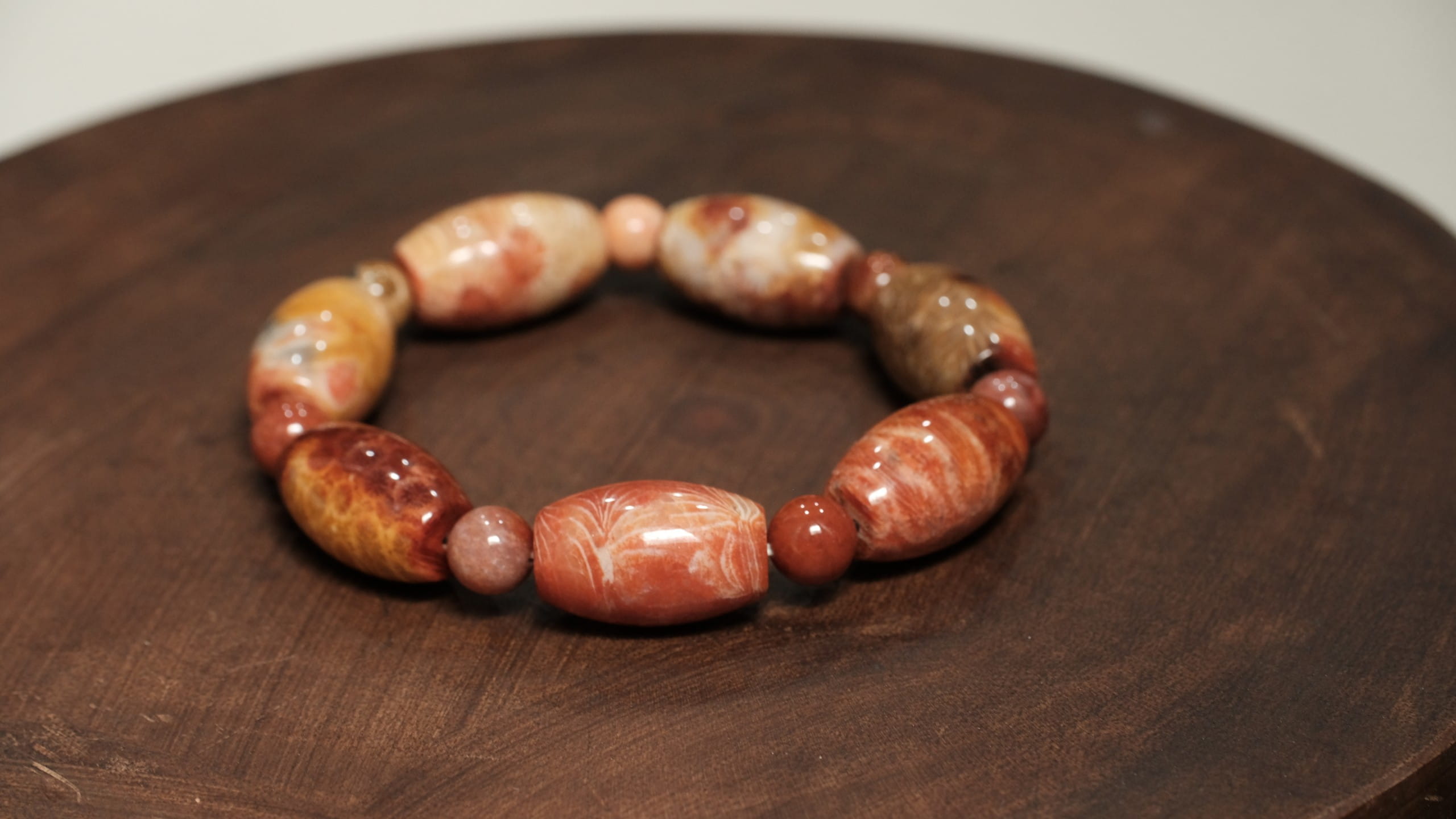 Vòng hóa thạch San Hô Vintage ấn tượng Vòng hóa thạch San Hô Vintage ấn tượng