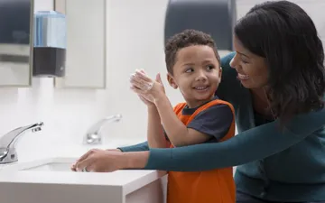 Hãy tạo cho trẻ thói quen rửa tay ngay cả khi không có dịch Covid-19 