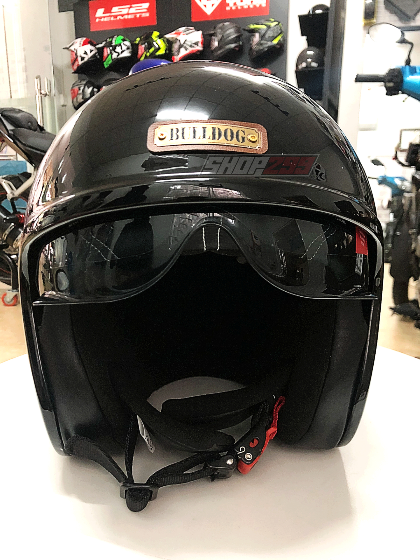 Logo Mũ 3/4 Bulldog Beagle Đen Bóng Logo Mũ 3/4 Bulldog Beagle Đen Bóng