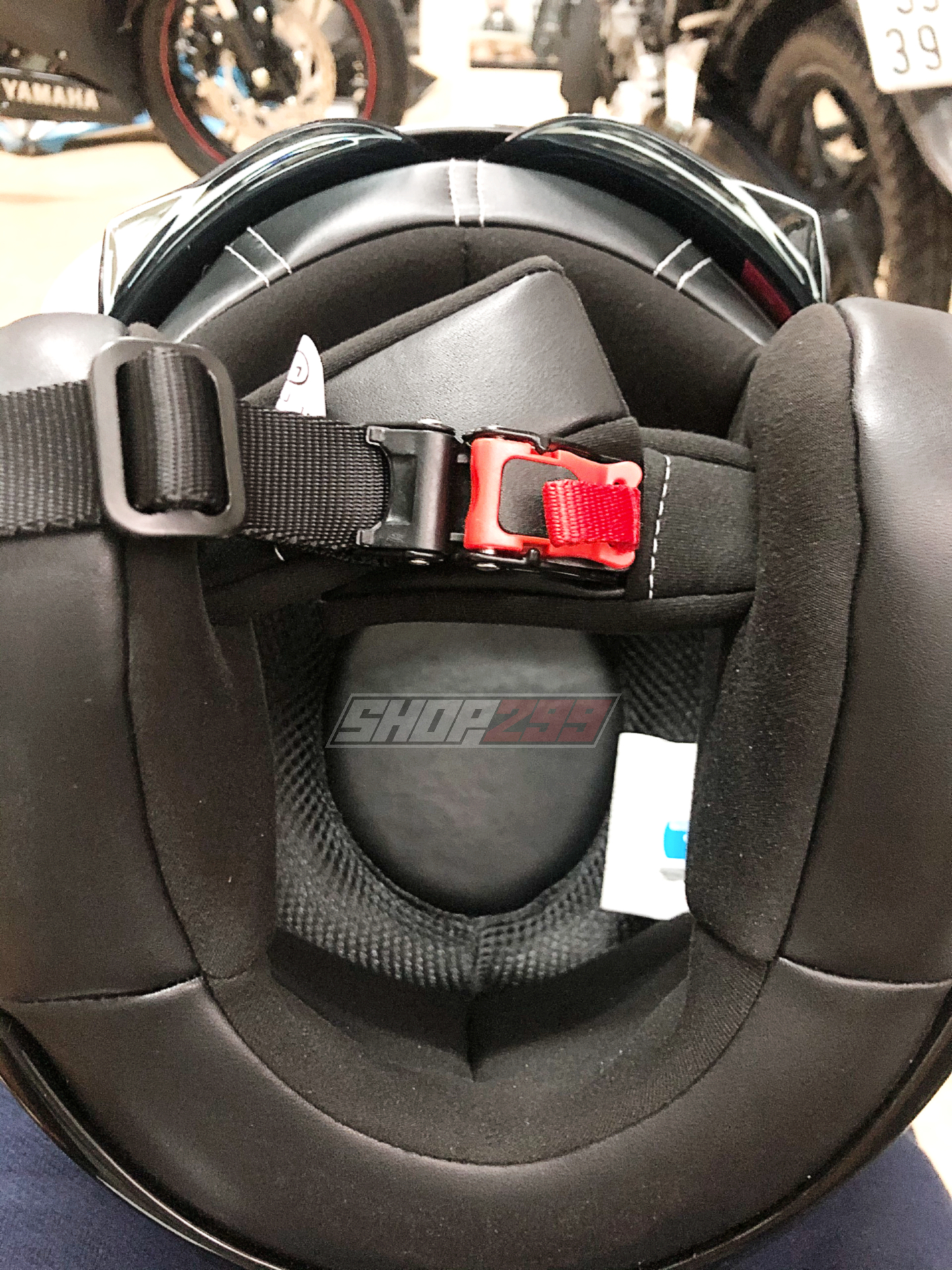 Lót nón Mũ 3/4 Bulldog Beagle Đen Bóng Lót nón Mũ 3/4 Bulldog Beagle Đen Bóng