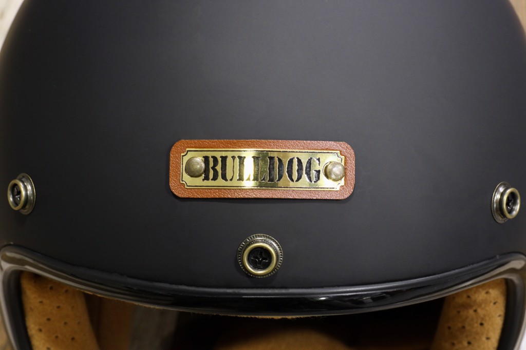 Logo Mũ 3/4 Bulldog Heli Fiberglass Trắng Bóng Logo Mũ 3/4 Bulldog Heli Fiberglass Trắng Bóng