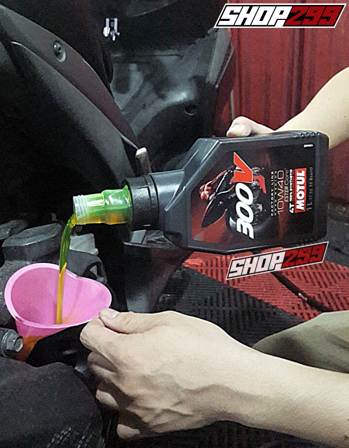 NHỚT MOTUL 300V 10W40 TEM 3 LỚP NHỚT MOTUL 300V 10W40 TEM 3 LỚP