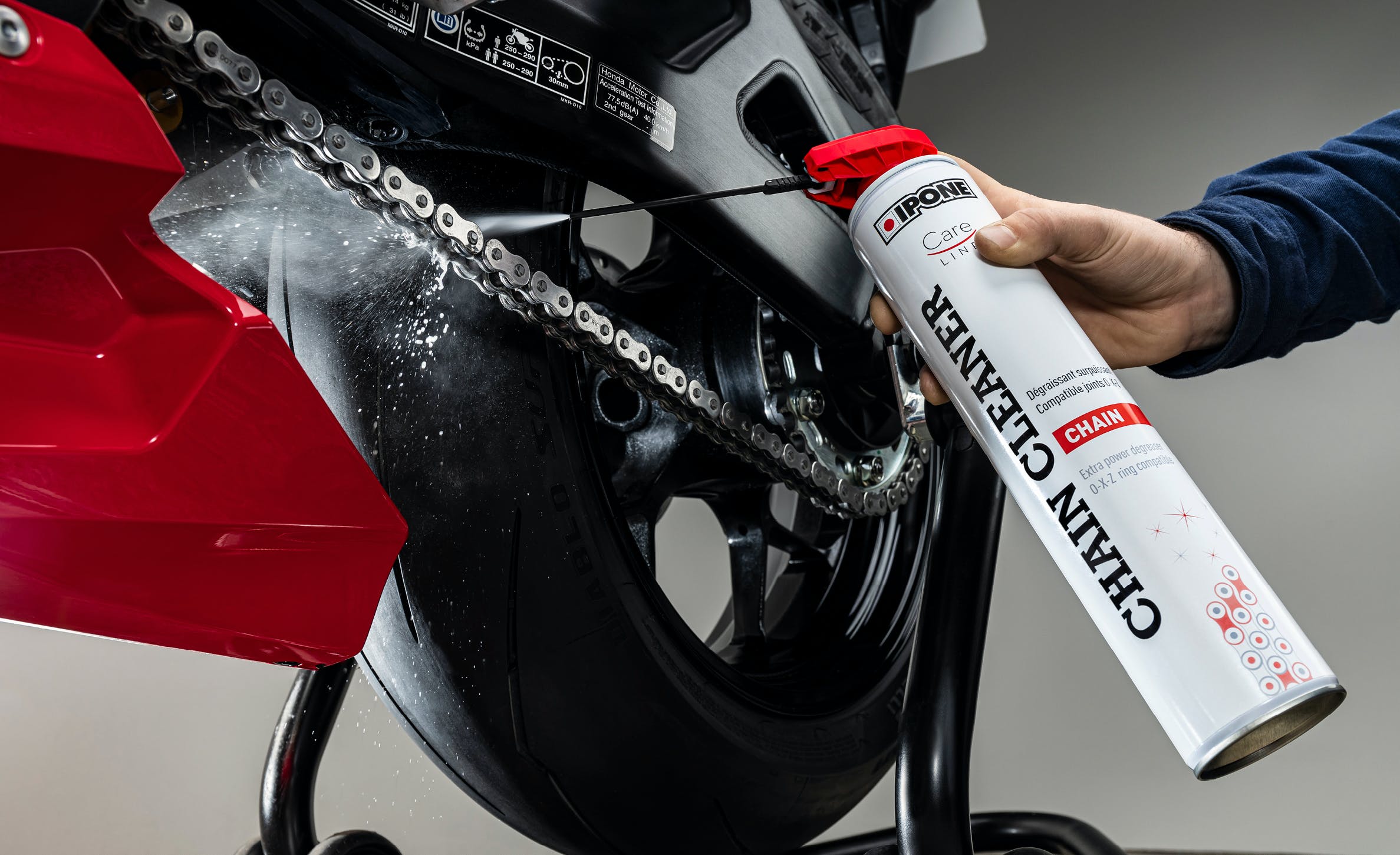 CHAI XỊT VỆ SINH SÊN IPONE CHAIN CLEANER (750ML) CHAI XỊT VỆ SINH SÊN IPONE CHAIN CLEANER (750ML)