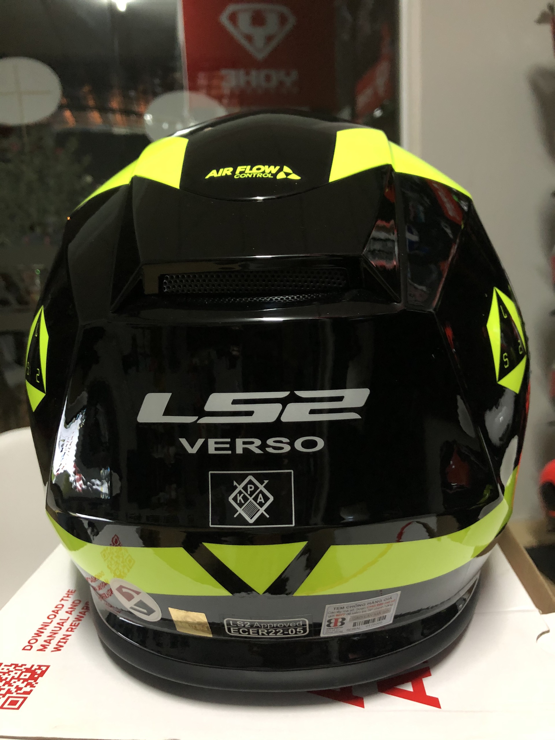 Hệ thống thông khí Mũ 3/4 LS2 OF570 Verso Technik Đen Vàng Hệ thống thông khí Mũ 3/4 LS2 OF570 Verso Technik Đen Vàng