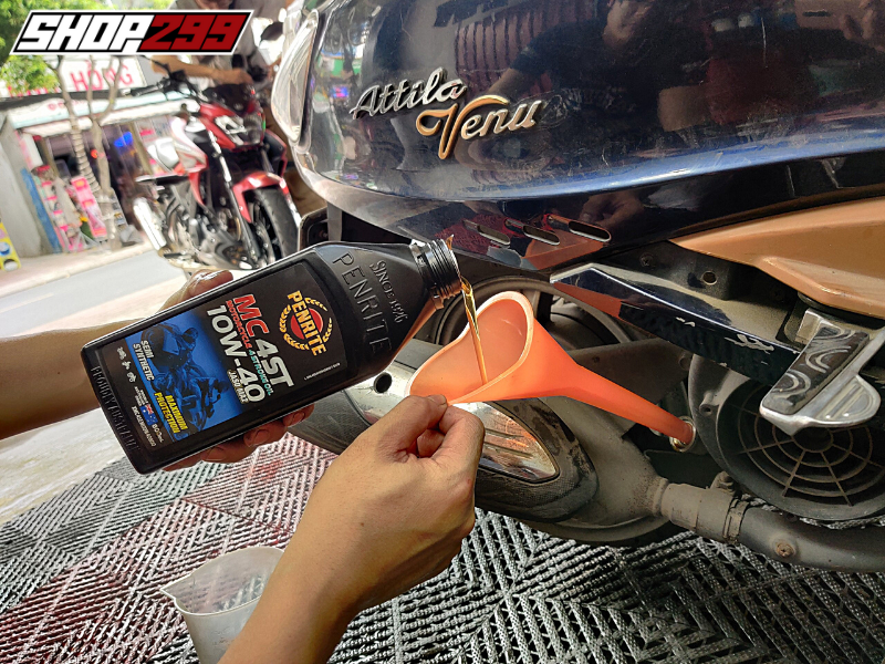 Nhớt PENRITE MC 4ST SEMI SYNTHETIC 10W40 Nhớt PENRITE MC 4ST SEMI SYNTHETIC 10W40