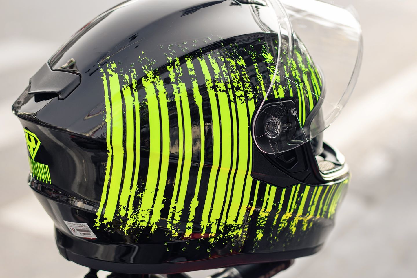 Các đường cắt của mũ fullface Yohe 981 Các đường cắt của mũ fullface Yohe 981