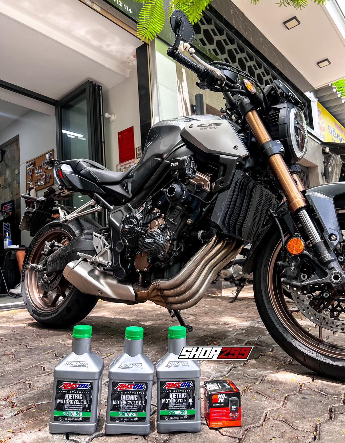 NHỚT AMSOIL METRIC 10W-30 - Quart (946ml) NHỚT AMSOIL METRIC 10W-30 - Quart (946ml)