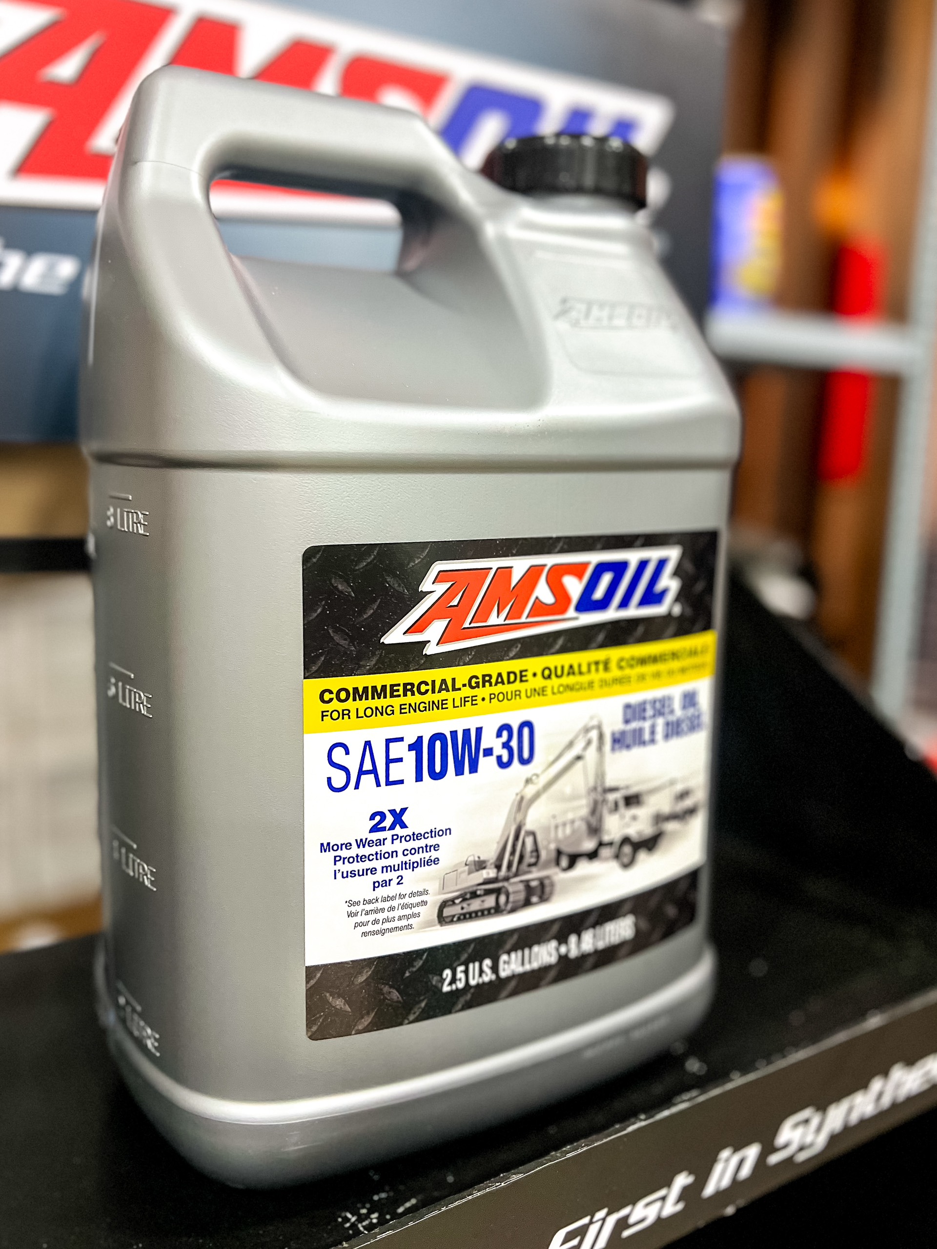 AMSOIL DIESEL OIL COMMERCIAL GRADE 10W30 - 9,46L AMSOIL DIESEL OIL COMMERCIAL GRADE 10W30 - 9,46L