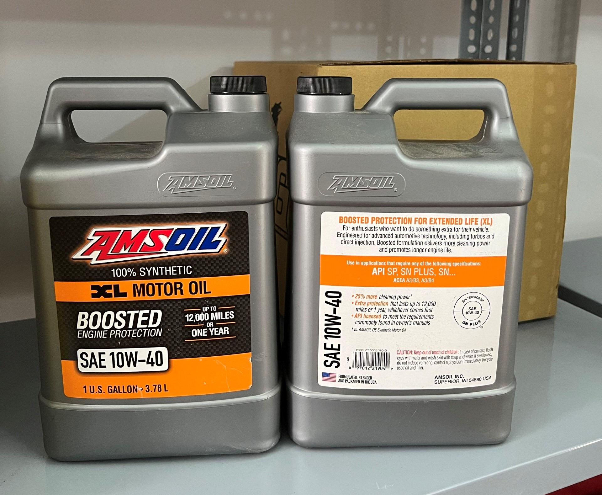 DẦU NHỚT TỔNG HỢP 100% AMSOIL XL 10W40 - 3.78L DẦU NHỚT TỔNG HỢP 100% AMSOIL XL 10W40 - 3.78L