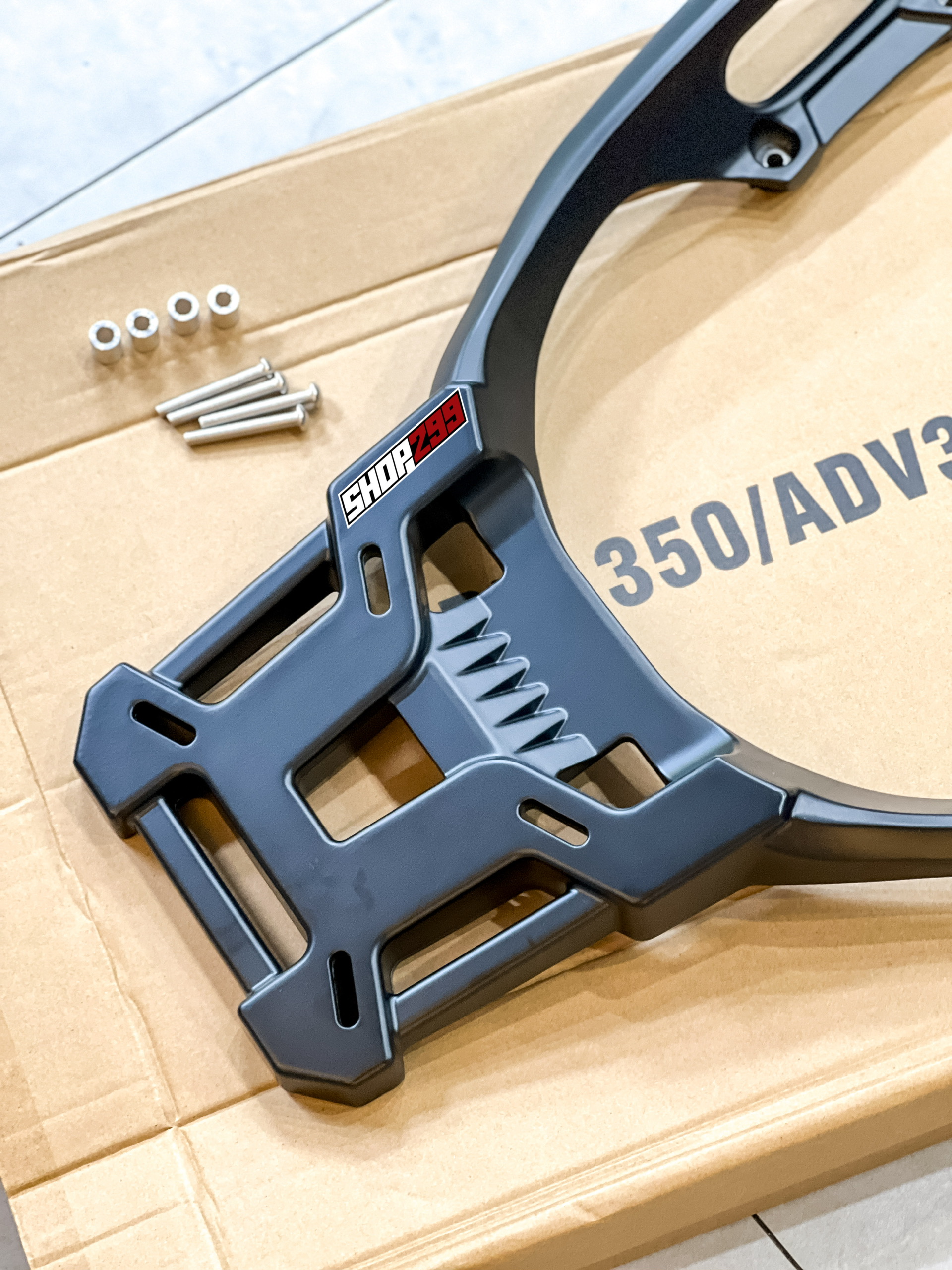 BAGA SAU SWEER NHÔM ĐÚC CHO HONDA ADV 350 / FORZA 350 BAGA SAU SWEER NHÔM ĐÚC CHO HONDA ADV 350 / FORZA 350