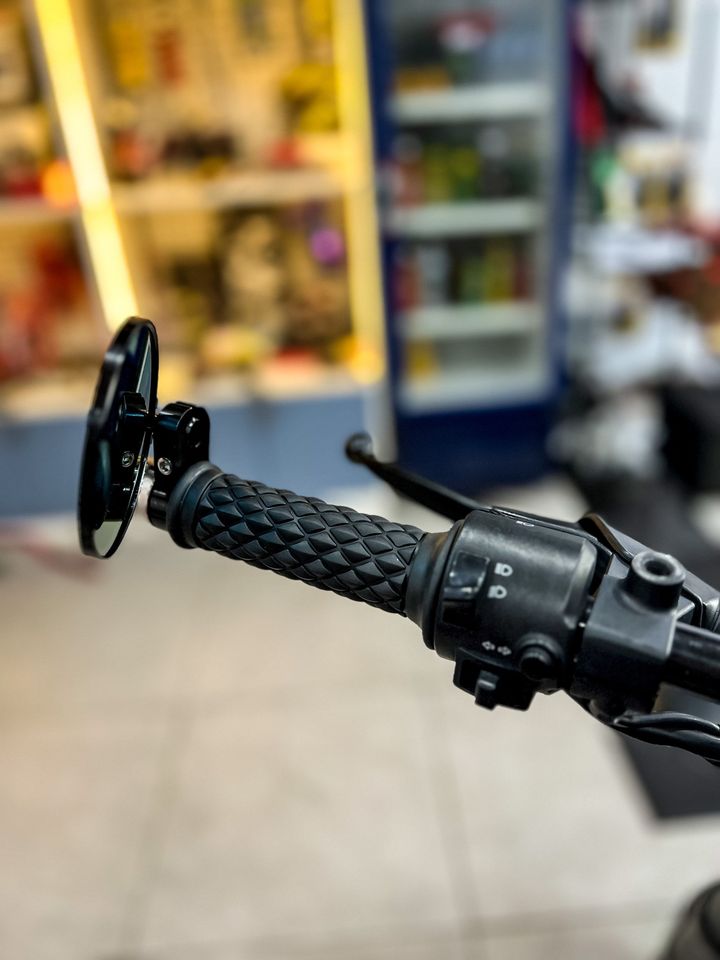 BAO TAY CLASSIC KIỂU BILTWELL THRUSTER PHÙ HỢP CHO CÁC DÒNG XE CLASSIC (XSR155, LEGEND, GPX, BRIXTON, TRIUMPH...) BAO TAY CLASSIC KIỂU BILTWELL THRUSTER PHÙ HỢP CHO CÁC DÒNG XE CLASSIC (XSR155, LEGEND, GPX, BRIXTON, TRIUMPH...)