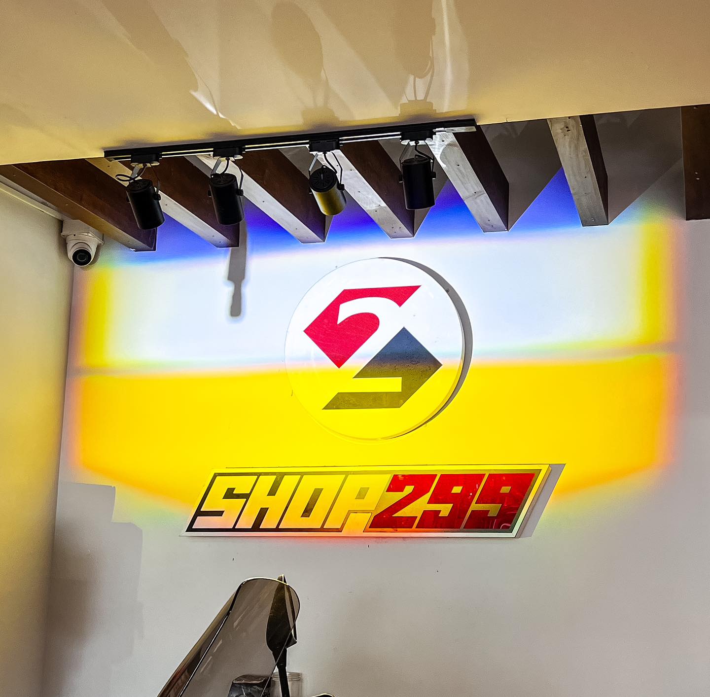 ĐÈN TRỢ SÁNG BI CẦU MINI KENZO Z20 (CHÍNH HÃNG) - PHIÊN BẢN 2024 ĐÈN TRỢ SÁNG BI CẦU MINI KENZO Z20 (CHÍNH HÃNG) - PHIÊN BẢN 2024