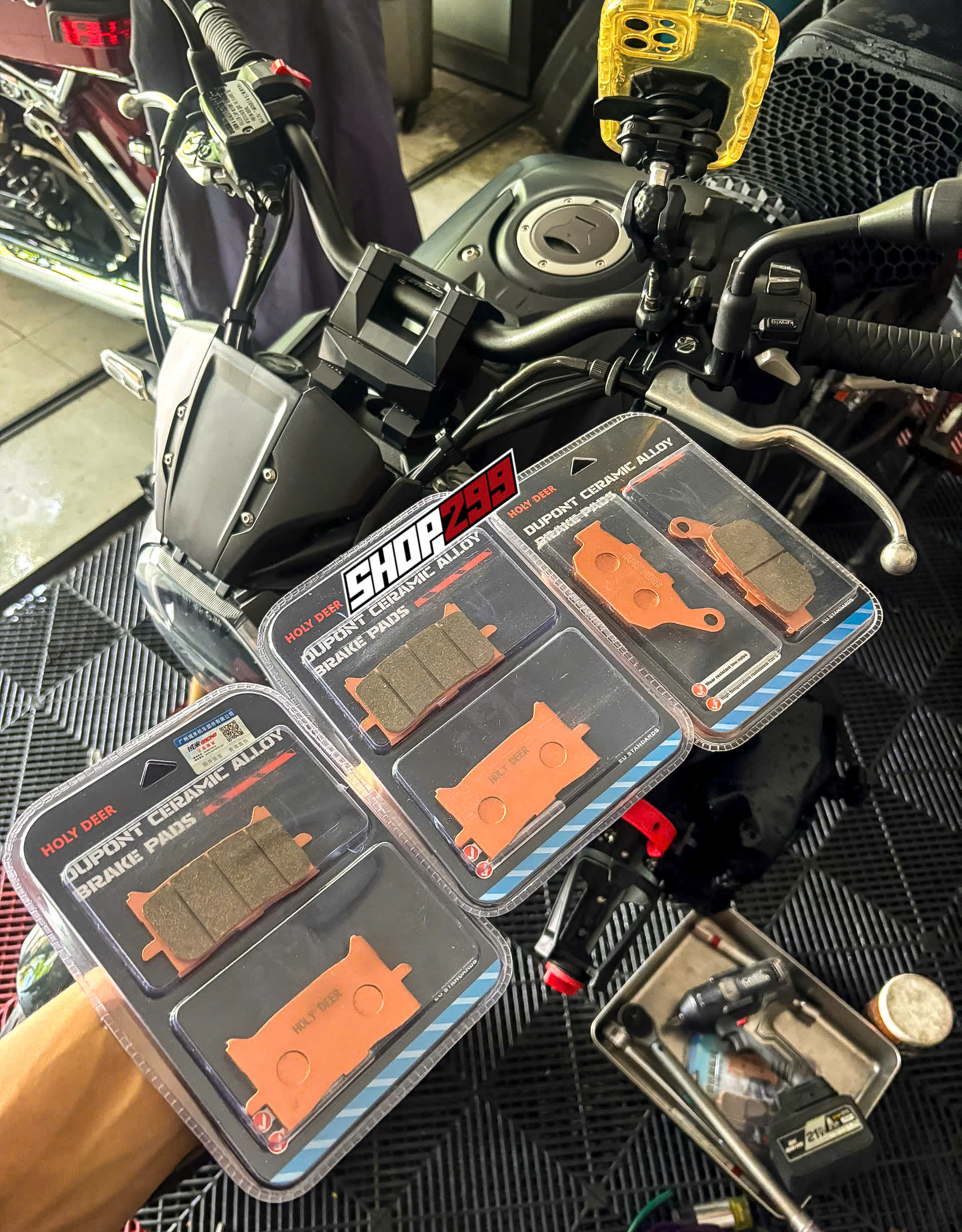 BỐ THẮNG YUMI RACING HH190 COPPERBASED SINTERED BỐ THẮNG YUMI RACING HH190 COPPERBASED SINTERED