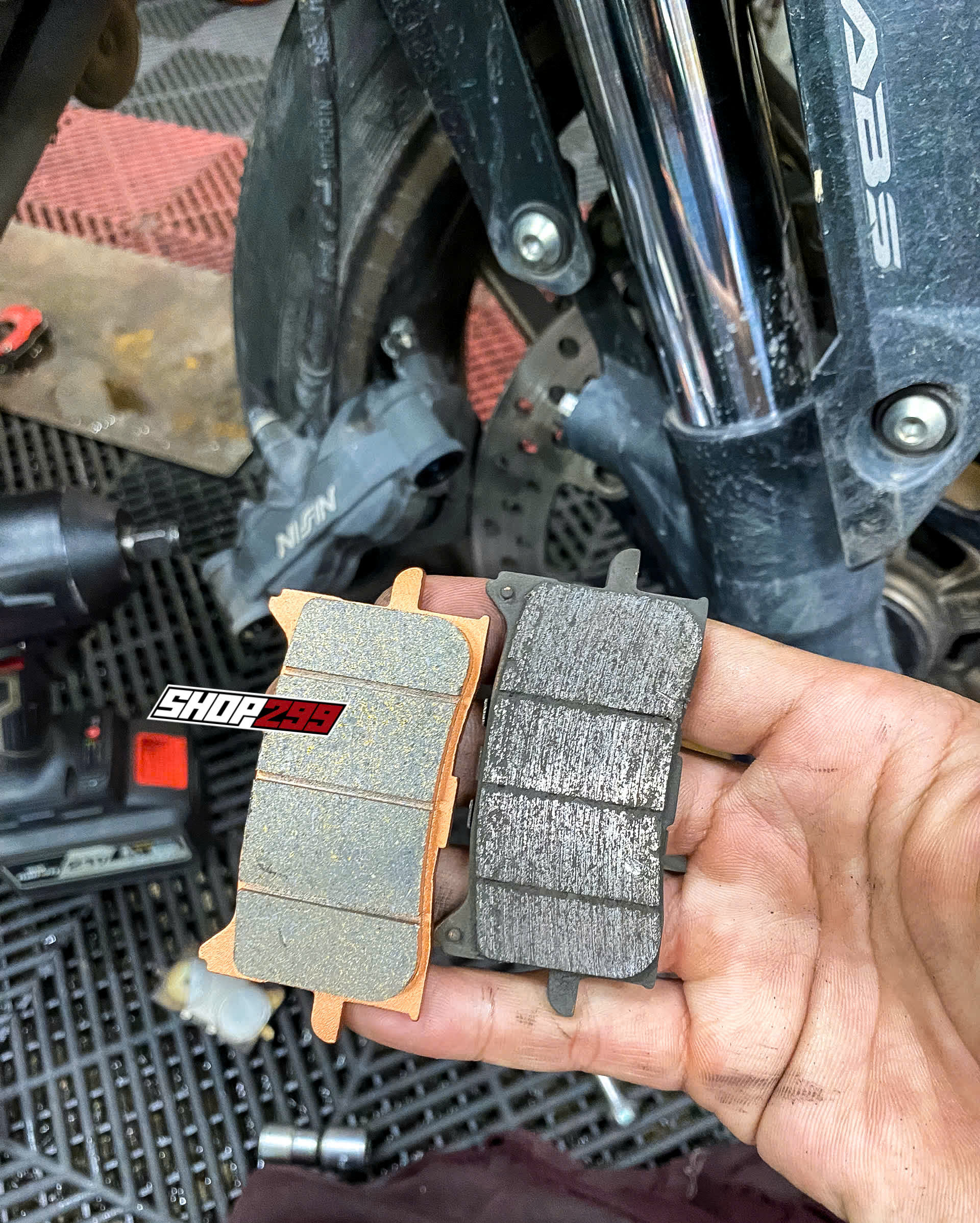 BỐ THẮNG YUMI RACING HH190 COPPERBASED SINTERED BỐ THẮNG YUMI RACING HH190 COPPERBASED SINTERED