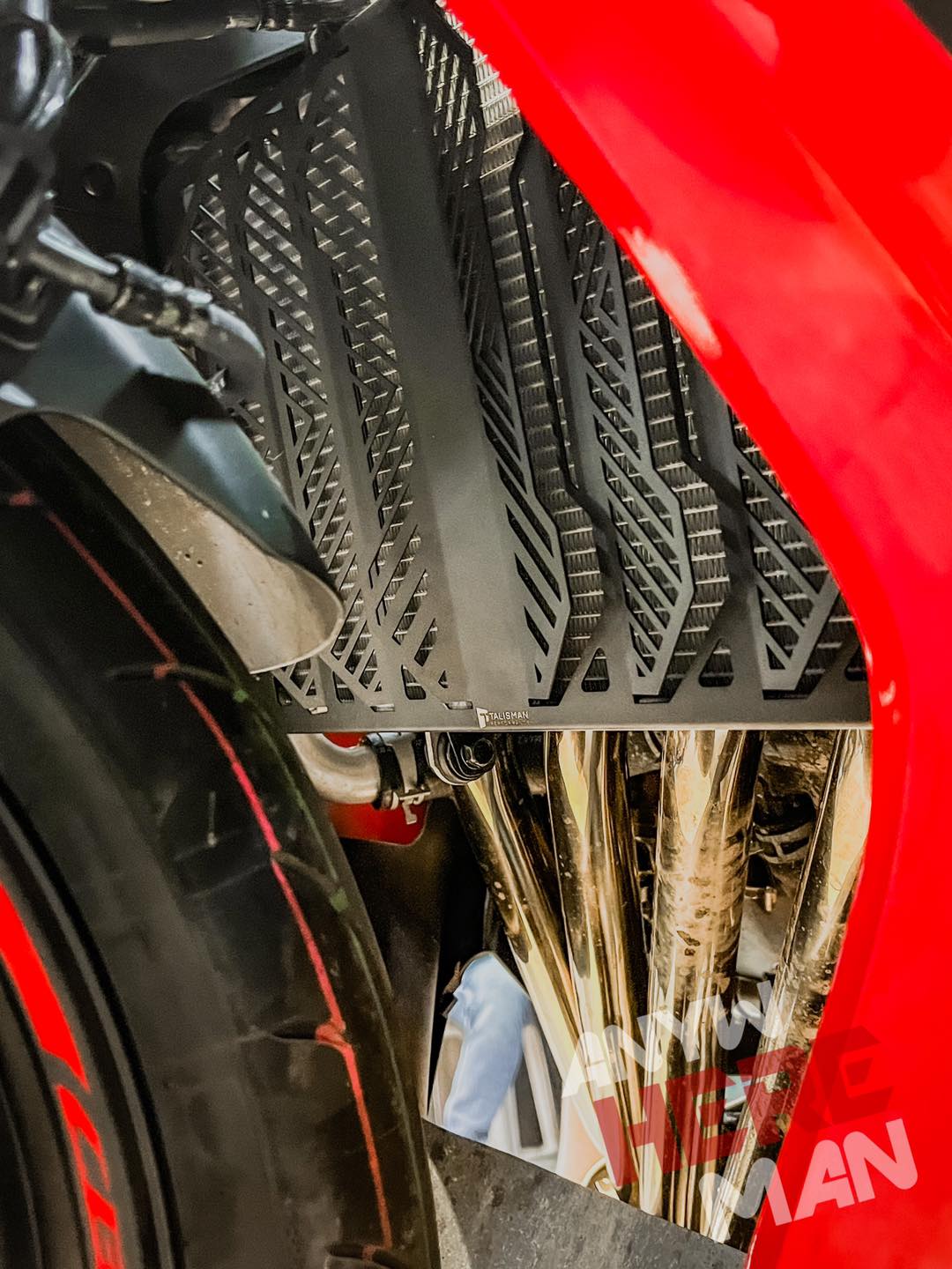 CHE KÉT NƯỚC TALISMAN CHO HONDA CBR650R