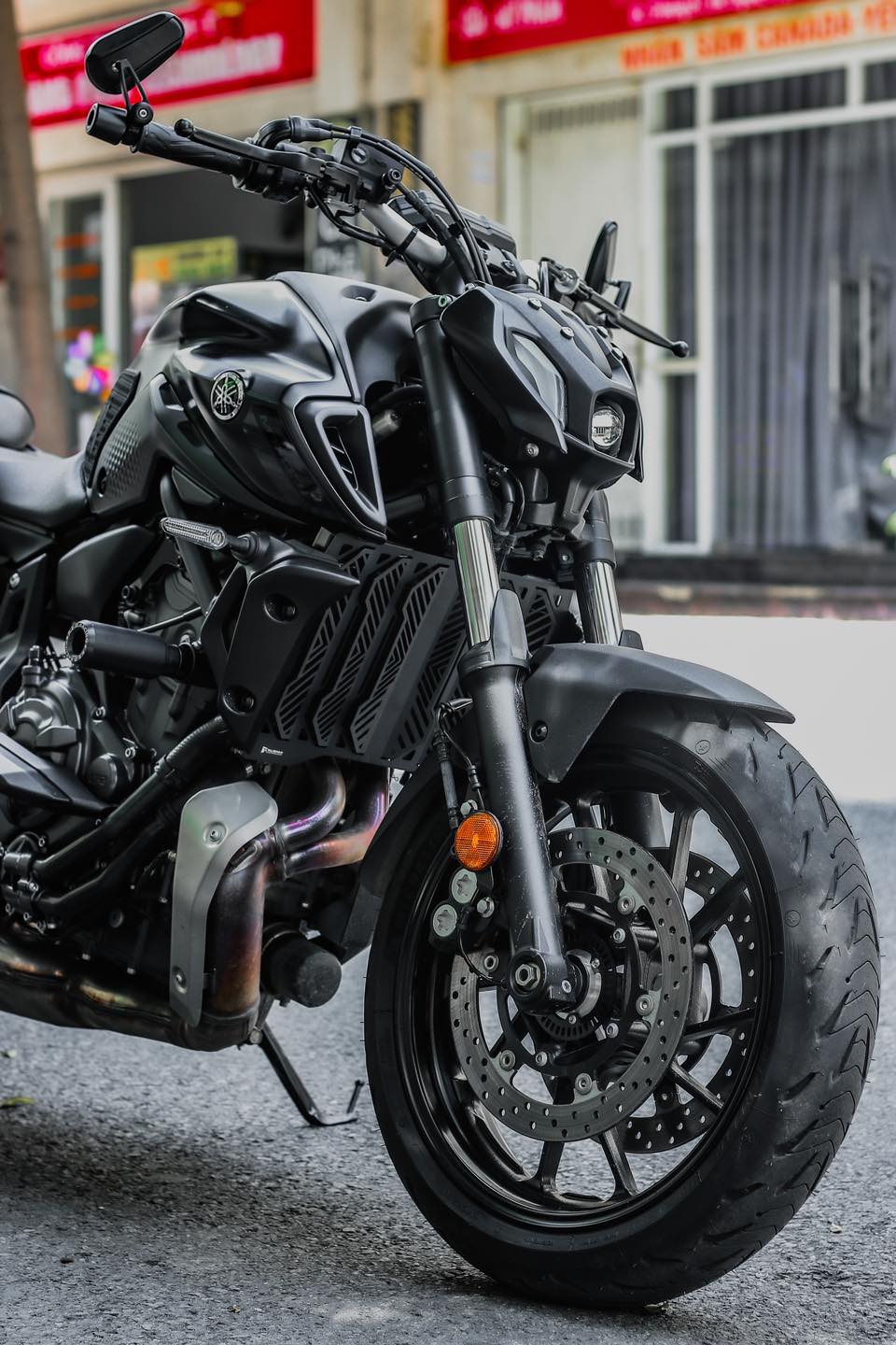 CHE KÉT NƯỚC TALISMAN CHO YAMAHA MT-07 21+ CHE KÉT NƯỚC TALISMAN CHO YAMAHA MT-07 21+