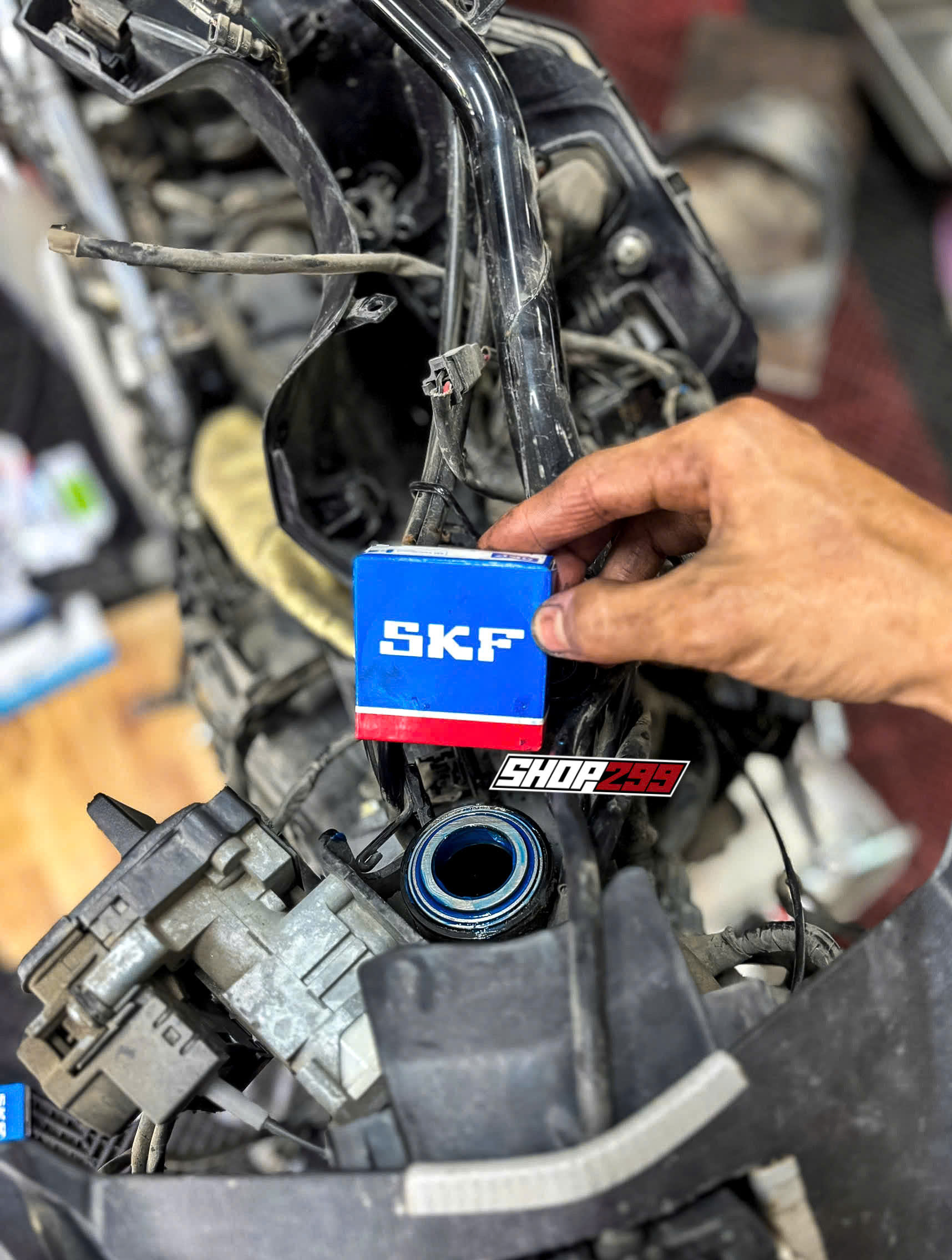 CHÉN CỔ BI ĐŨA SKF CHO HONDA (WINNER / VARIO / PCX / AIR BLADE / SH,..) CHÉN CỔ BI ĐŨA SKF CHO HONDA (WINNER / VARIO / PCX / AIR BLADE / SH,..)