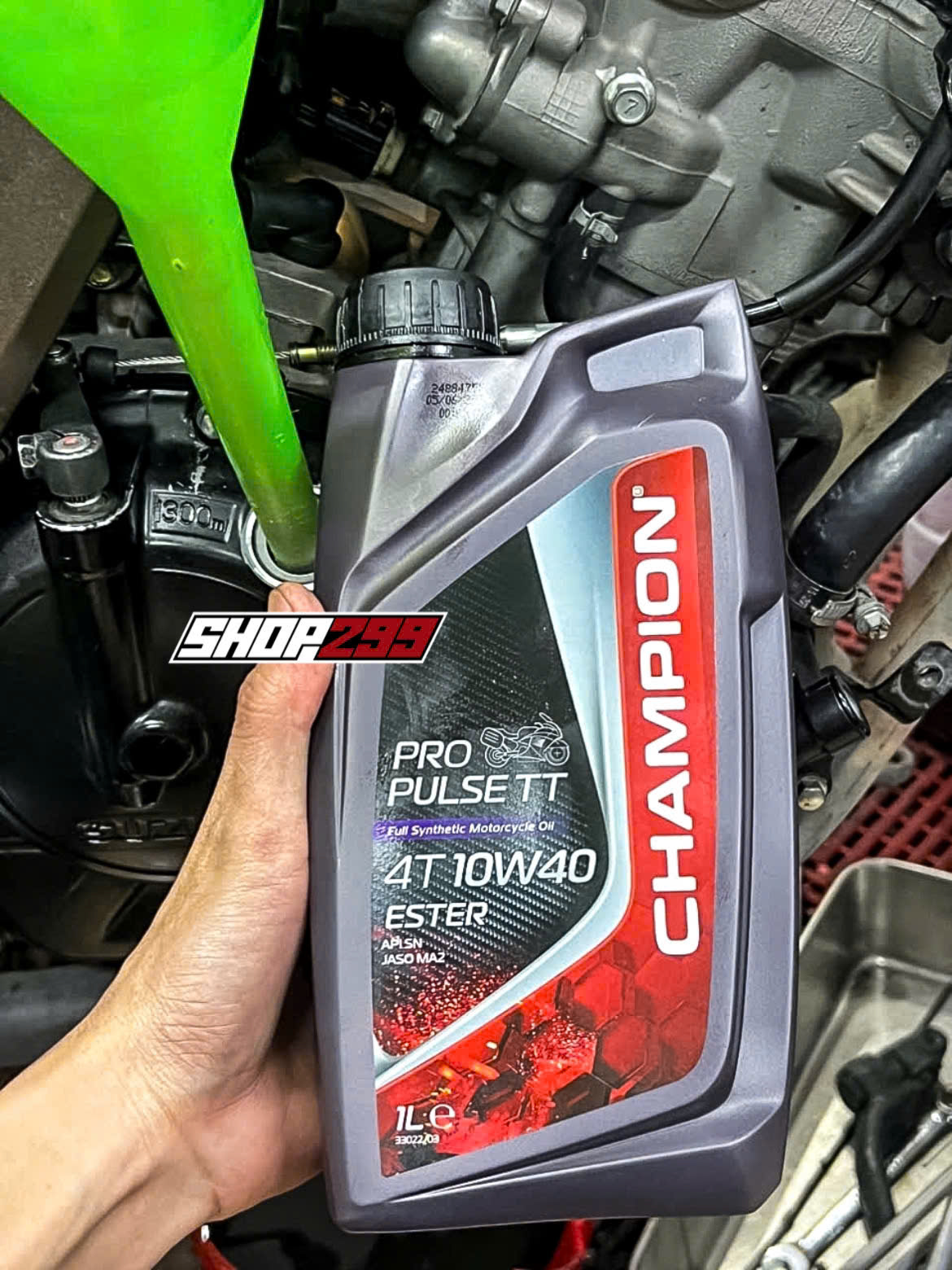 DẦU NHỚT CHAMPION PROPULSE TT 4T 10W40 ESTER - 1L DẦU NHỚT CHAMPION PROPULSE TT 4T 10W40 ESTER - 1L