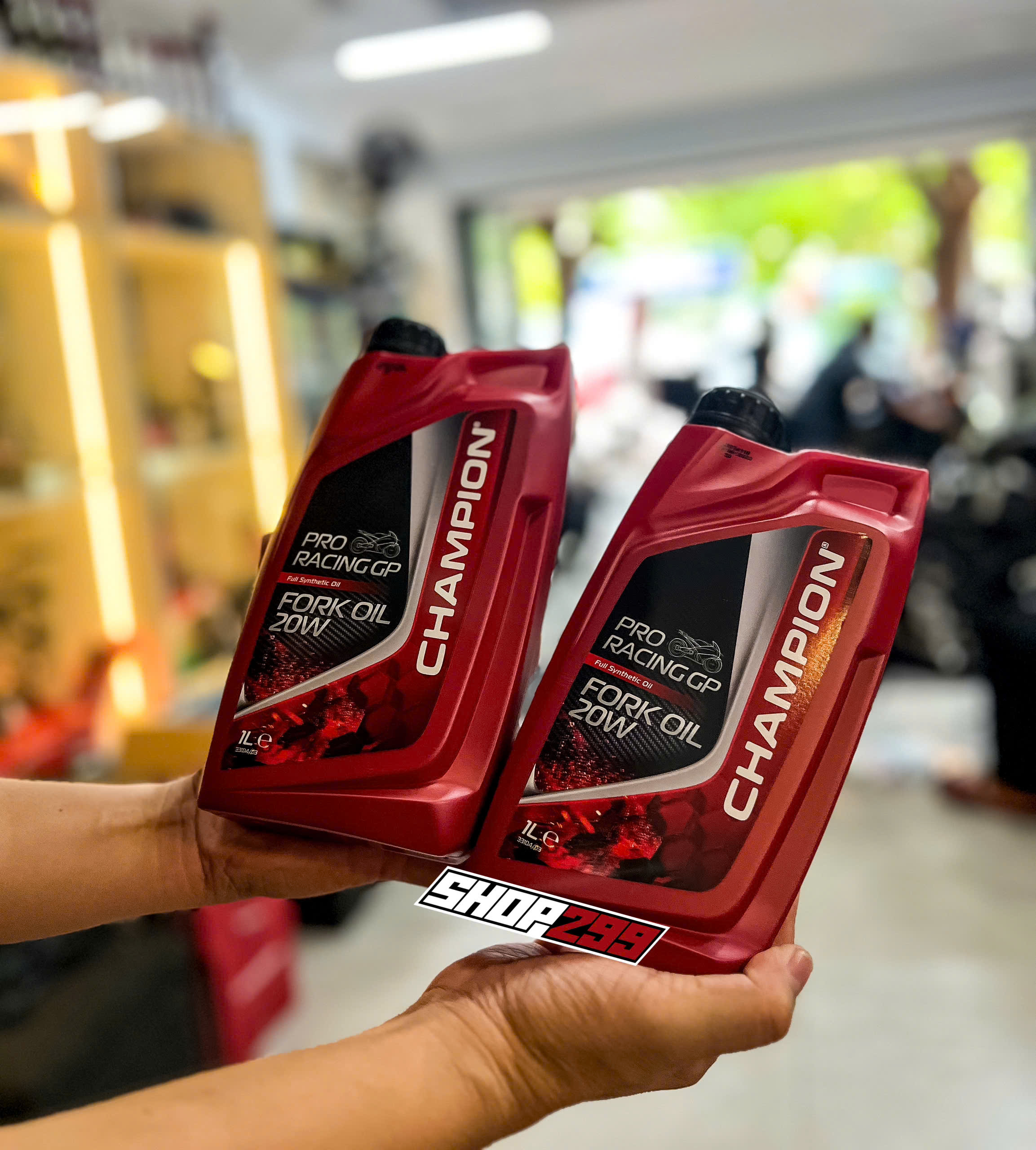 DẦU PHUỘC CHAMPION PRORACING GP 20W - 1L DẦU PHUỘC CHAMPION PRORACING GP 20W - 1L