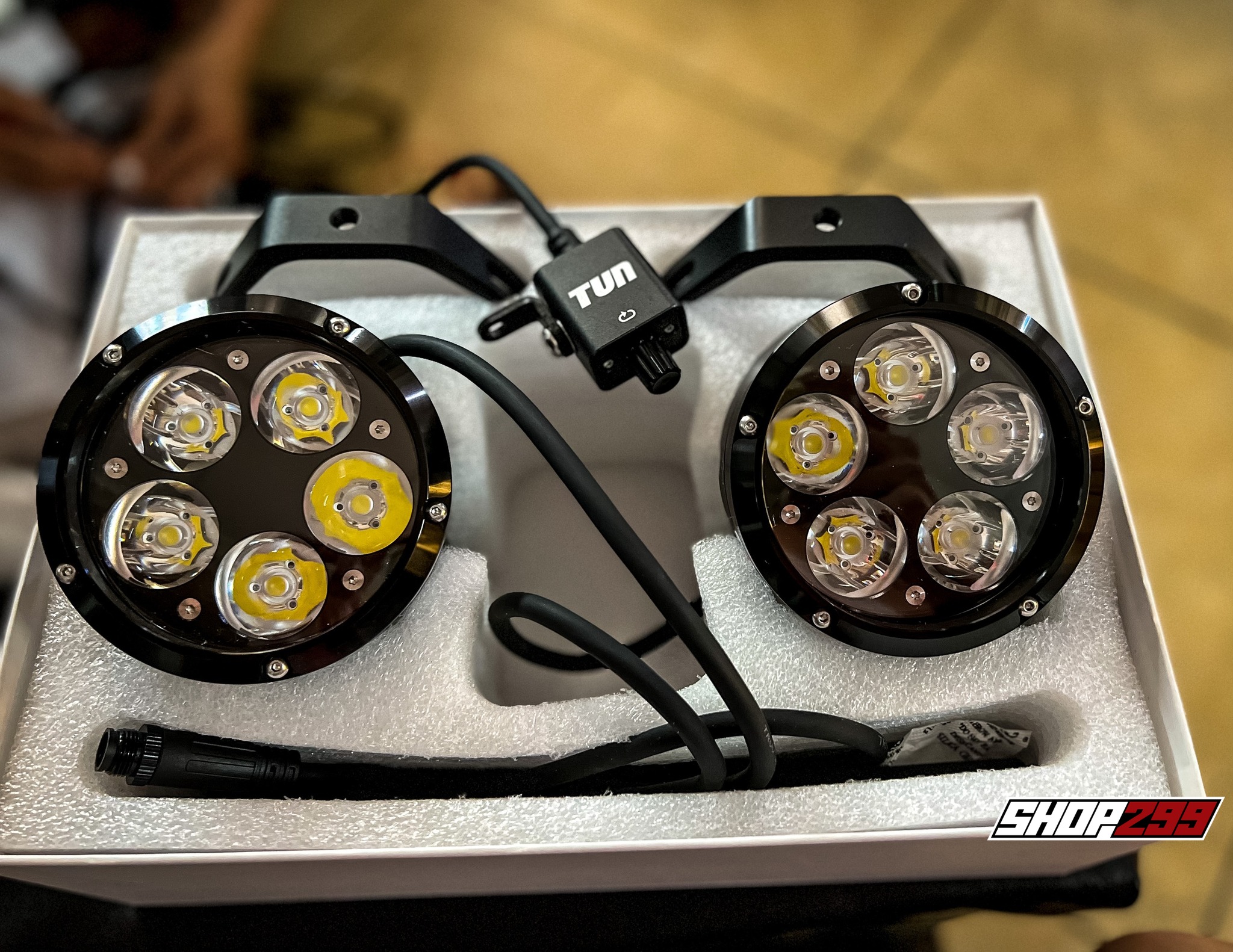 ĐÈN TRỢ SÁNG TUN 50 ĐÈN TRỢ SÁNG TUN 50