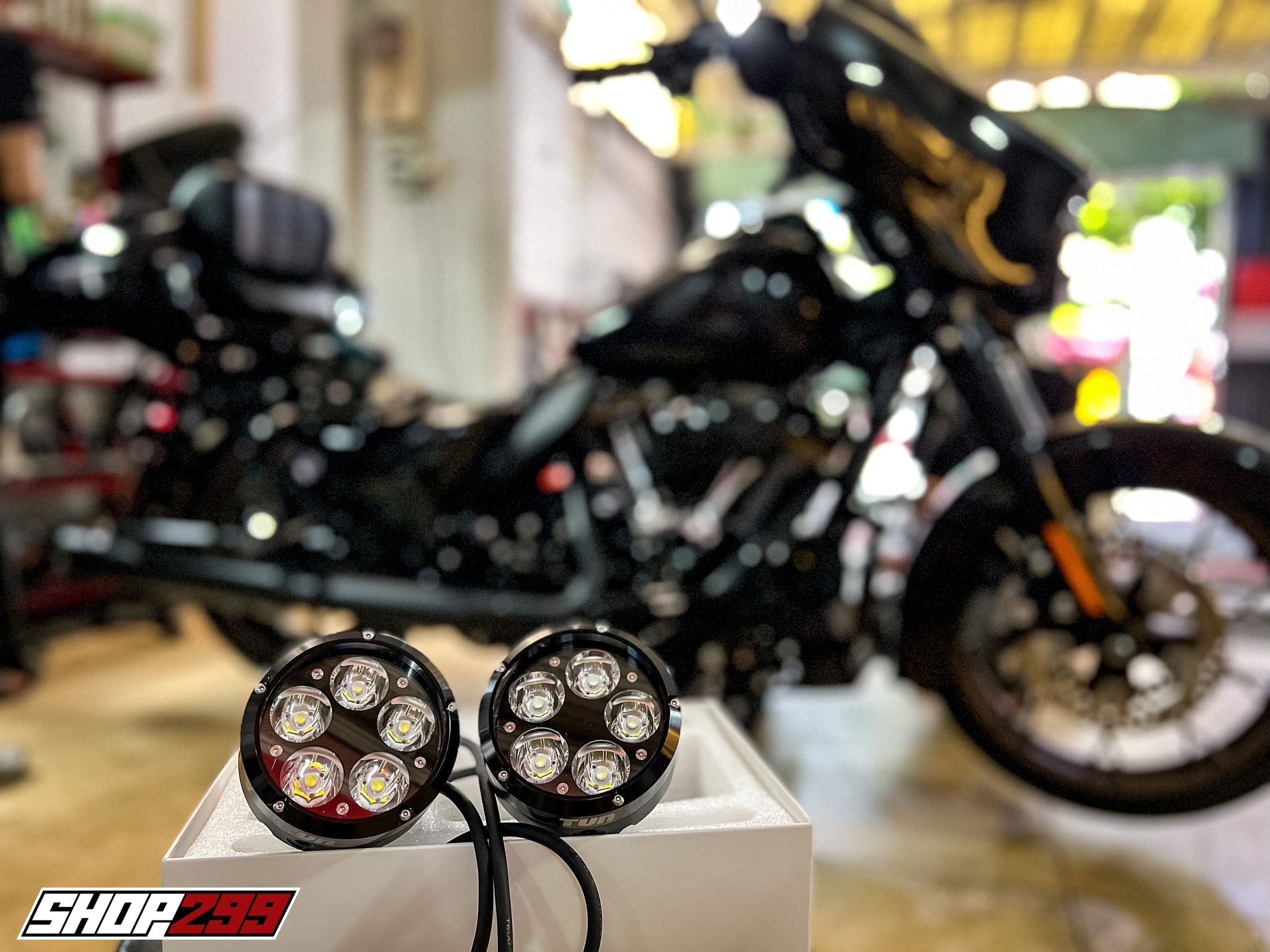 ĐÈN TRỢ SÁNG TUN 50 ĐÈN TRỢ SÁNG TUN 50