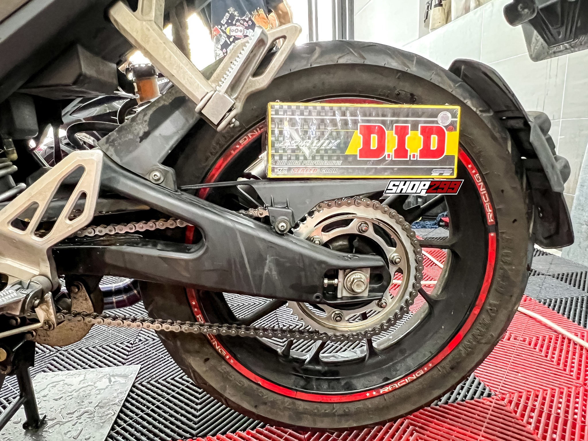 SÊN D.I.D 428 VIX CÓ PHỐT (MÀU ZIN) 132L SÊN D.I.D 428 VIX CÓ PHỐT (MÀU ZIN) 132L