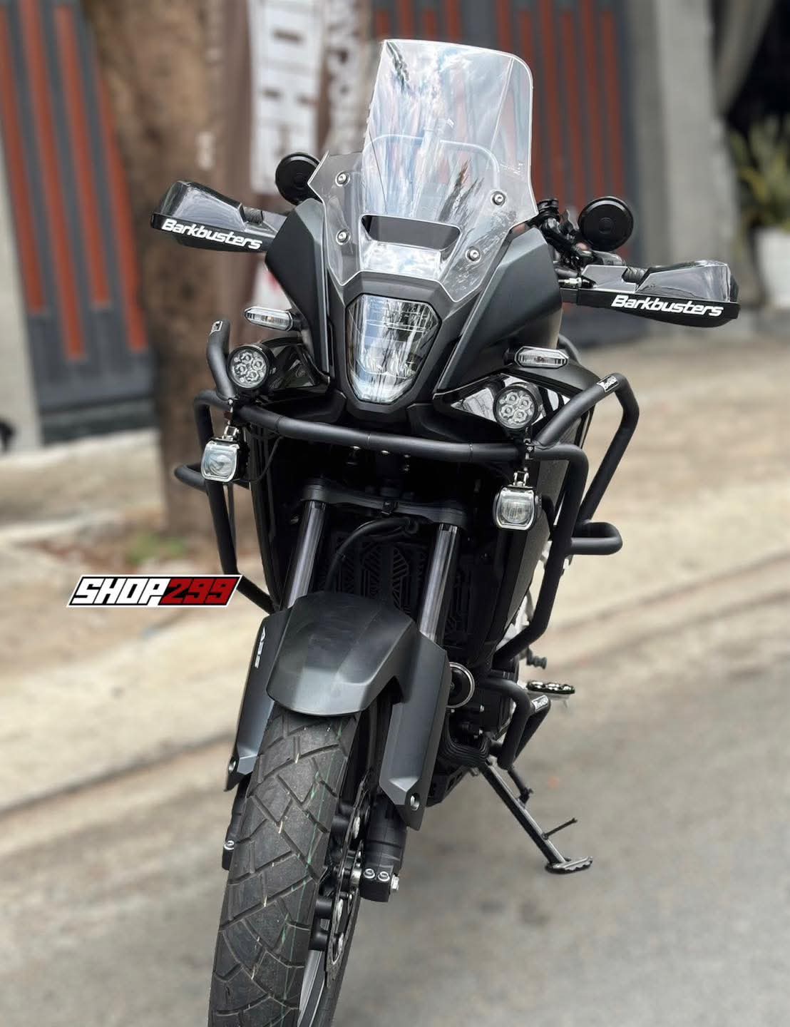 BẢO VỆ TAY LÁI KIỂU BARKBUSTERS - MÀU ĐEN BẢO VỆ TAY LÁI KIỂU BARKBUSTERS - MÀU ĐEN