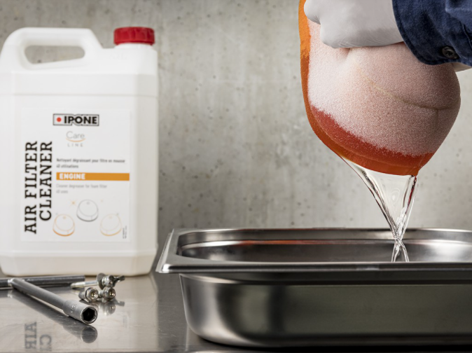 DUNG DỊCH TẨY RỬA, VỆ SINH LỌC GIÓ IPONE AIR FILTER CLEANER (5L) DUNG DỊCH TẨY RỬA, VỆ SINH LỌC GIÓ IPONE AIR FILTER CLEANER (5L)