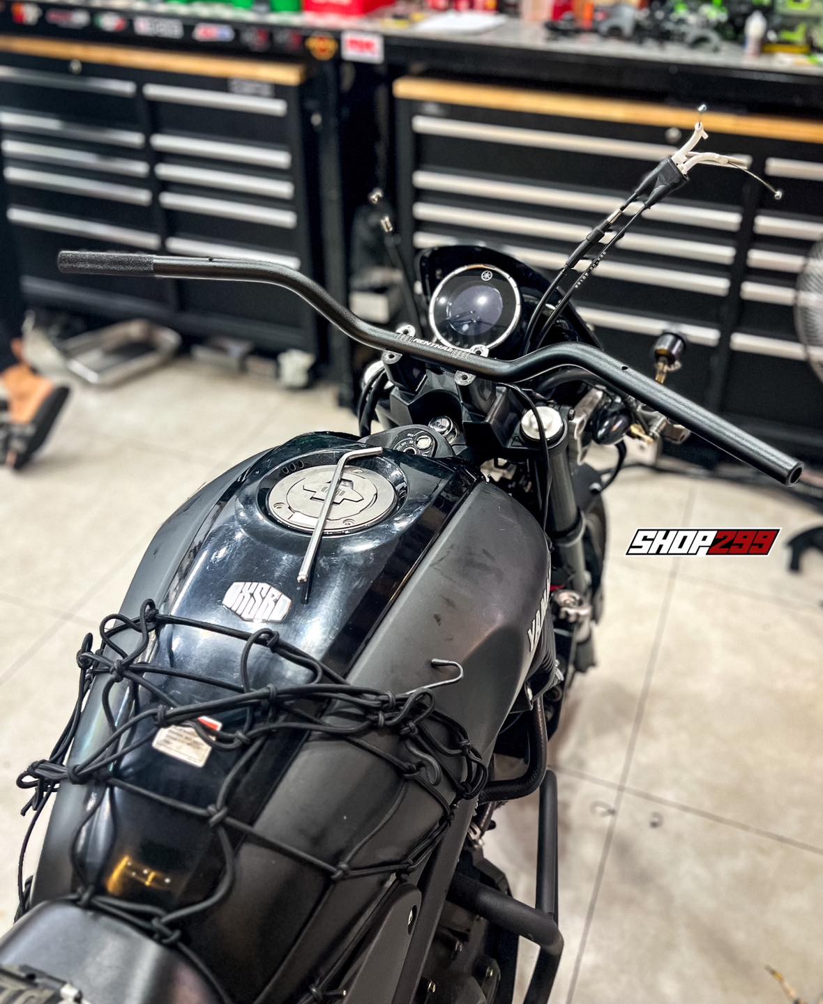 Ghi Đông RENTHAL 745 Lắp Lên Yamaha XSR155 Ghi Đông RENTHAL 745 Lắp Lên Yamaha XSR155