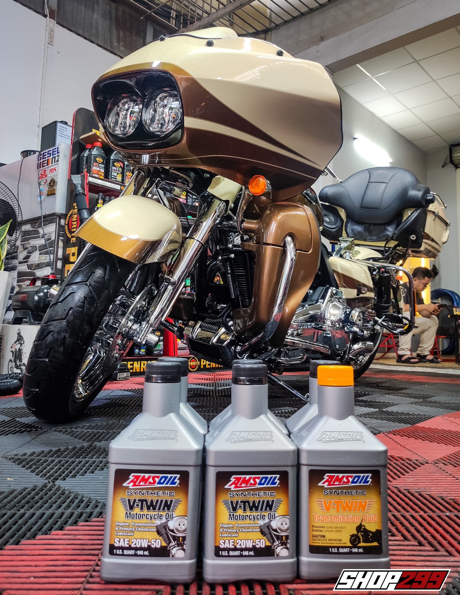 Dầu hộp số AMSOIL SYNTHETIC VTWIN TRANSMISSION FLUID - Quart (964ml) Dầu hộp số AMSOIL SYNTHETIC VTWIN TRANSMISSION FLUID - Quart (964ml)