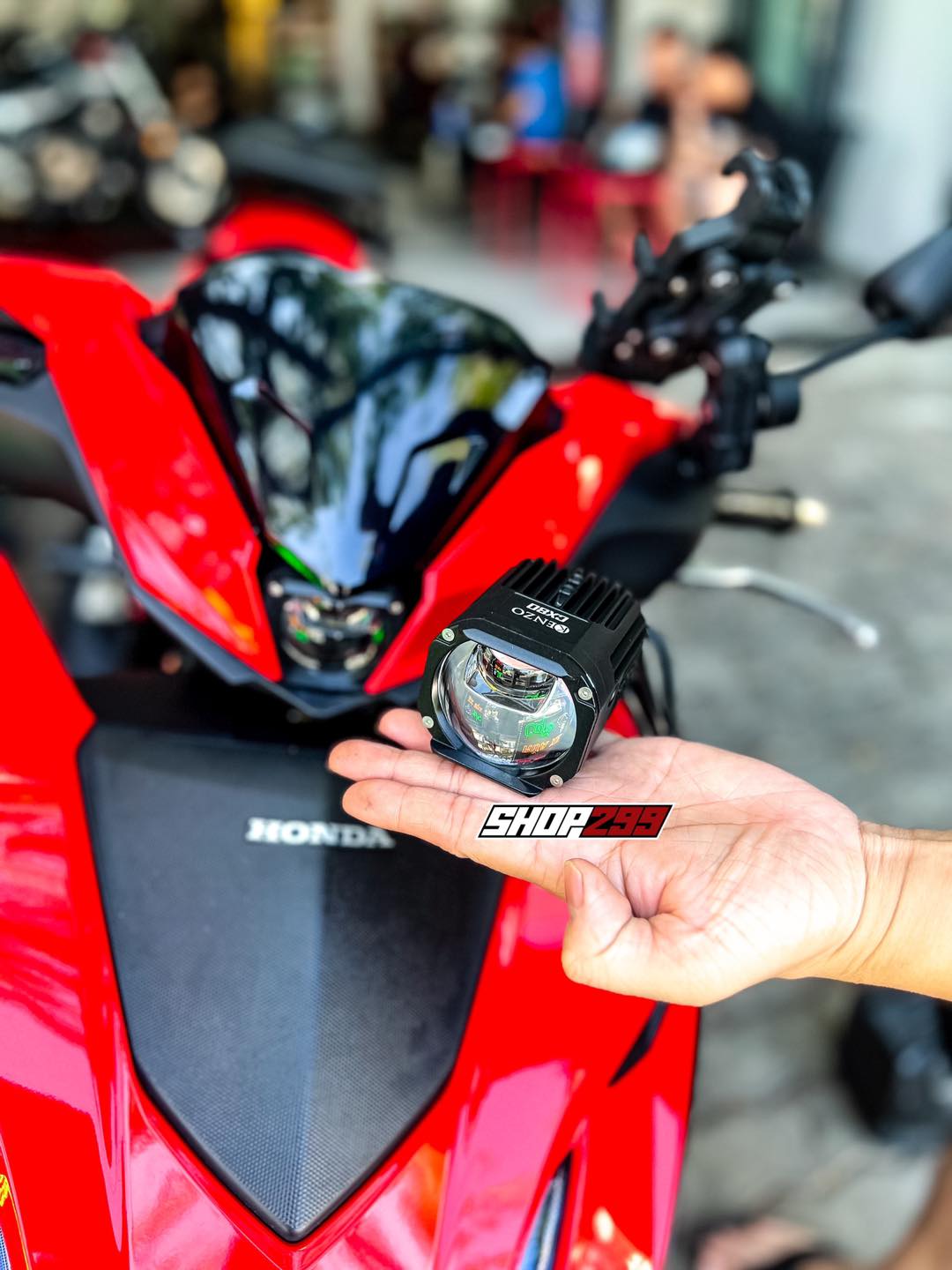 ĐÈN TRỢ SÁNG BI CẦU KENZO CX80 PHIÊN BẢN 2024 CHÍNH HÃNG ĐÈN TRỢ SÁNG BI CẦU KENZO CX80 PHIÊN BẢN 2024 CHÍNH HÃNG