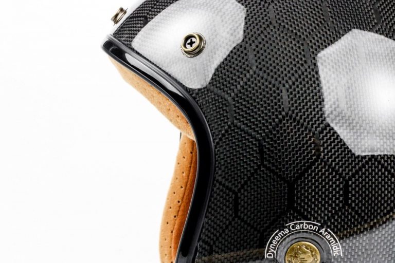 Dây Viền Mũ 3/4 Bulldog Heli Carbon Medusa