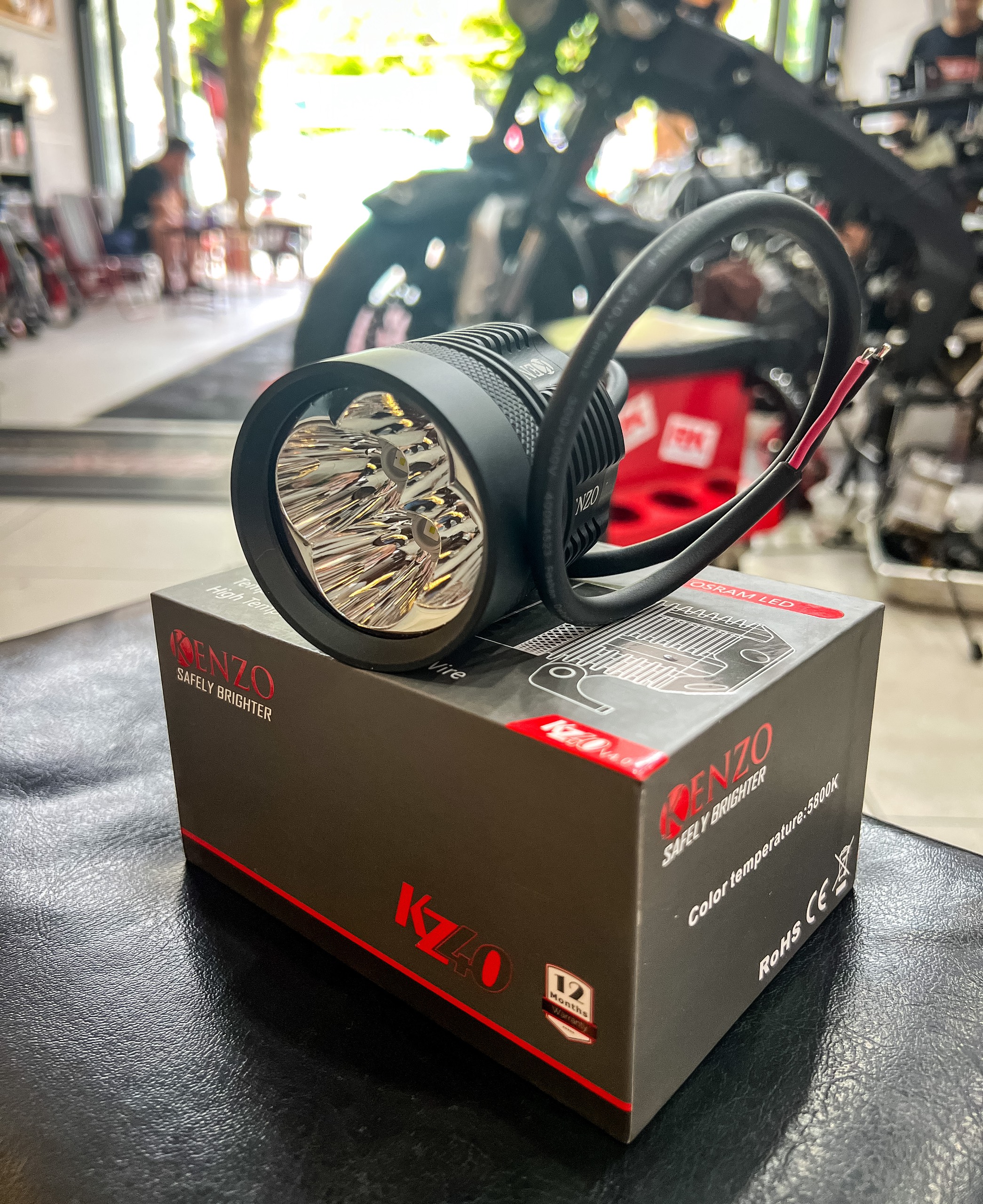 ĐÈN TRỢ SÁNG KENZO KZ40 V4.0 CHÍNH HÃNG (CHIP CHINA) ĐÈN TRỢ SÁNG KENZO KZ40 V4.0 CHÍNH HÃNG (CHIP CHINA)