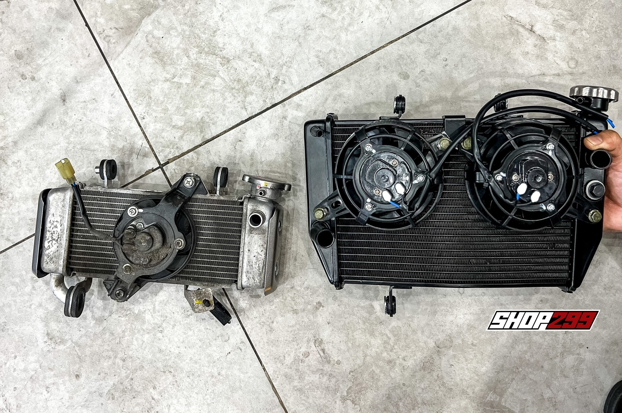 KÉT NƯỚC LỚN 2 QUẠT LEO RACING CHÍNH HÃNG THÁI LAN KÉT NƯỚC LỚN 2 QUẠT LEO RACING CHÍNH HÃNG THÁI LAN