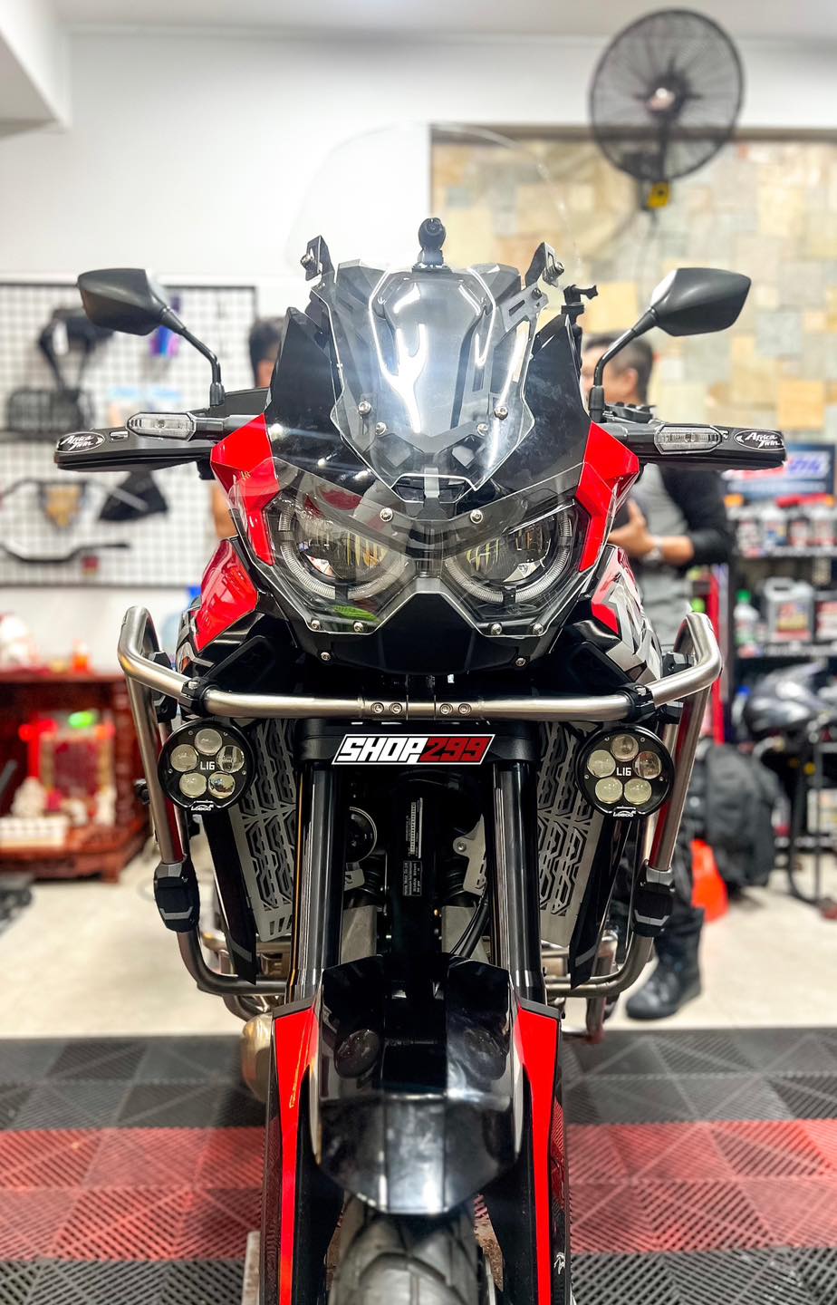 ĐÈN TRỢ SÁNG LOBOO L16 CHÍNH HÃNG ĐÈN TRỢ SÁNG LOBOO L16 CHÍNH HÃNG