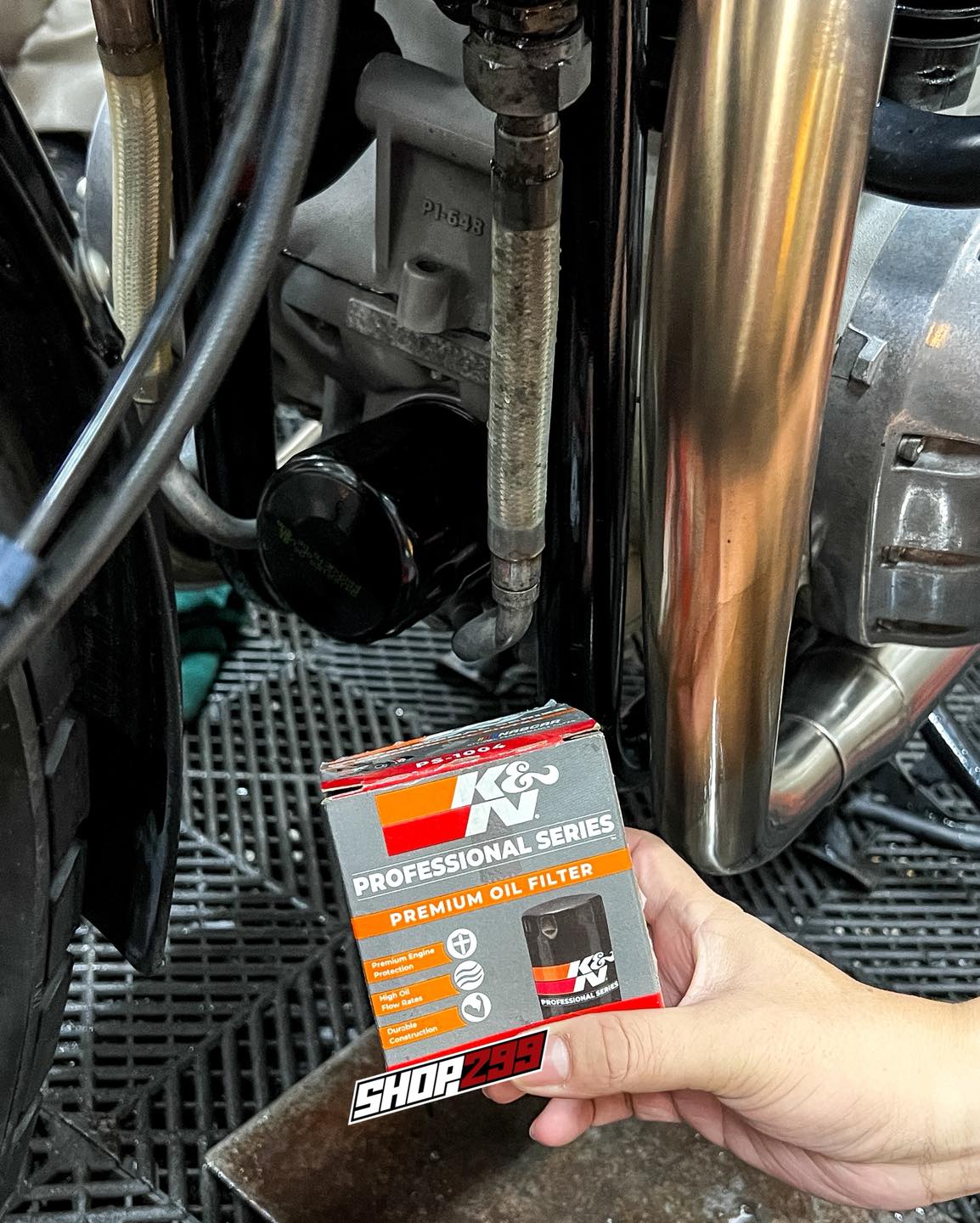 LỌC NHỚT K&N CHO ROYAL ENFIELD 650 LỌC NHỚT K&N CHO ROYAL ENFIELD 650