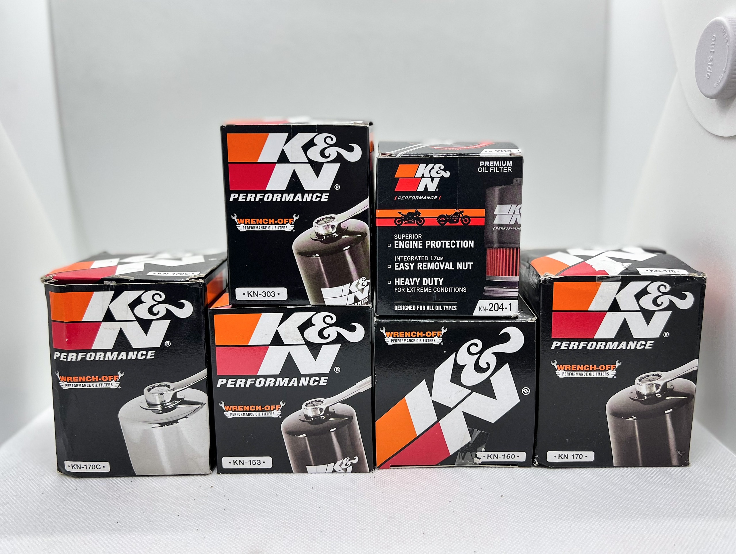 LỌC NHỚT K&N 204-1 CHÍNH HÃNG MỸ LỌC NHỚT K&N 204-1 CHÍNH HÃNG MỸ