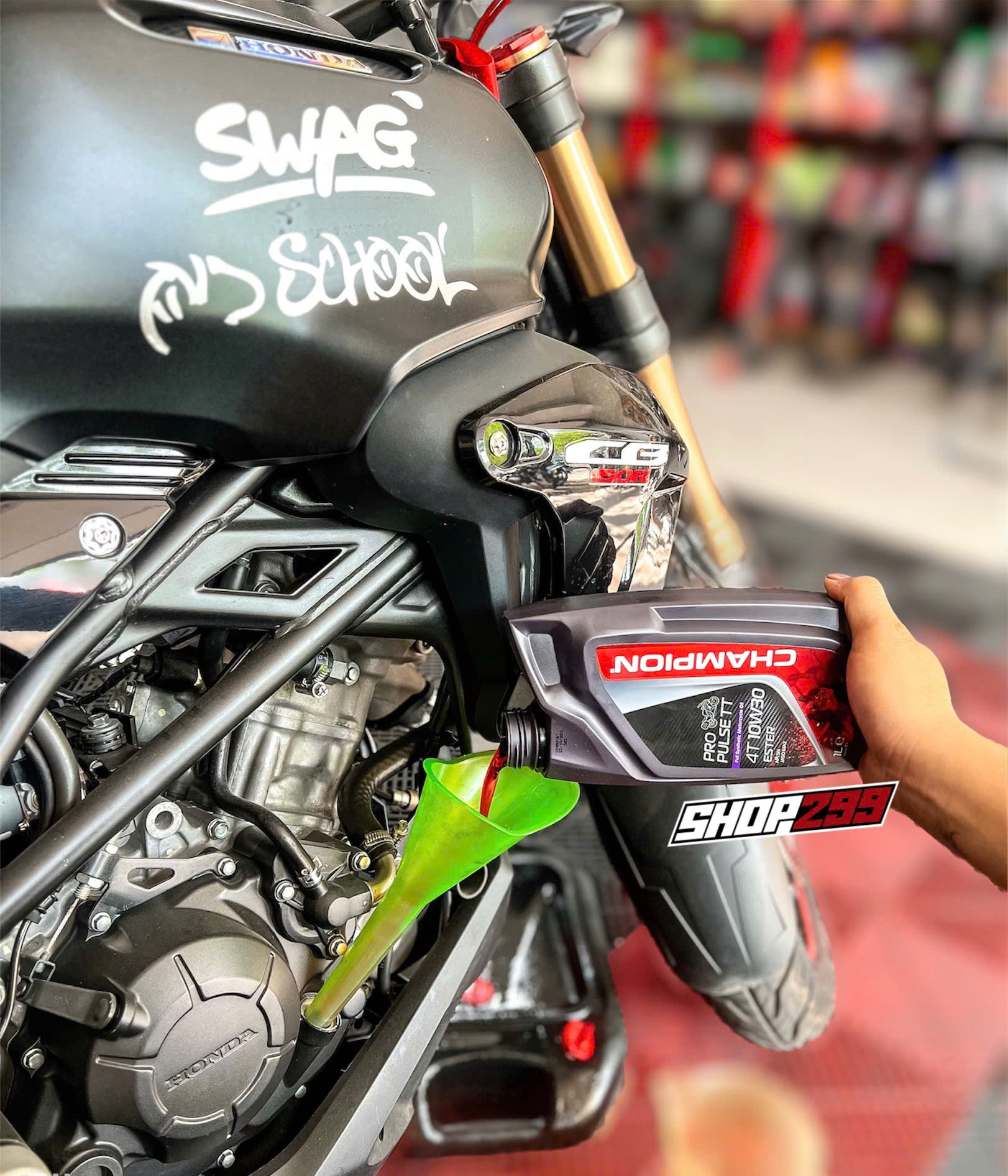 DẦU NHỚT CHAMPION PROPULSE TT 4T 10W30 ESTER - 1L DẦU NHỚT CHAMPION PROPULSE TT 4T 10W30 ESTER - 1L