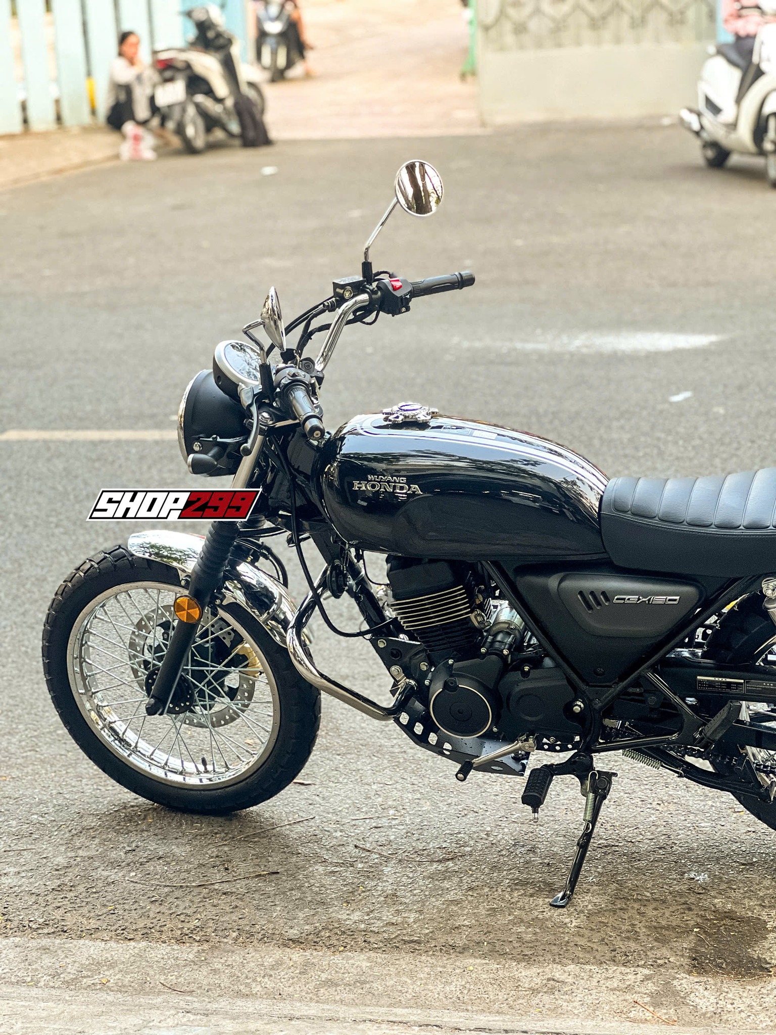 ỐP GẦM MOTOBOX CHO HONDA CGX150 ỐP GẦM MOTOBOX CHO HONDA CGX150