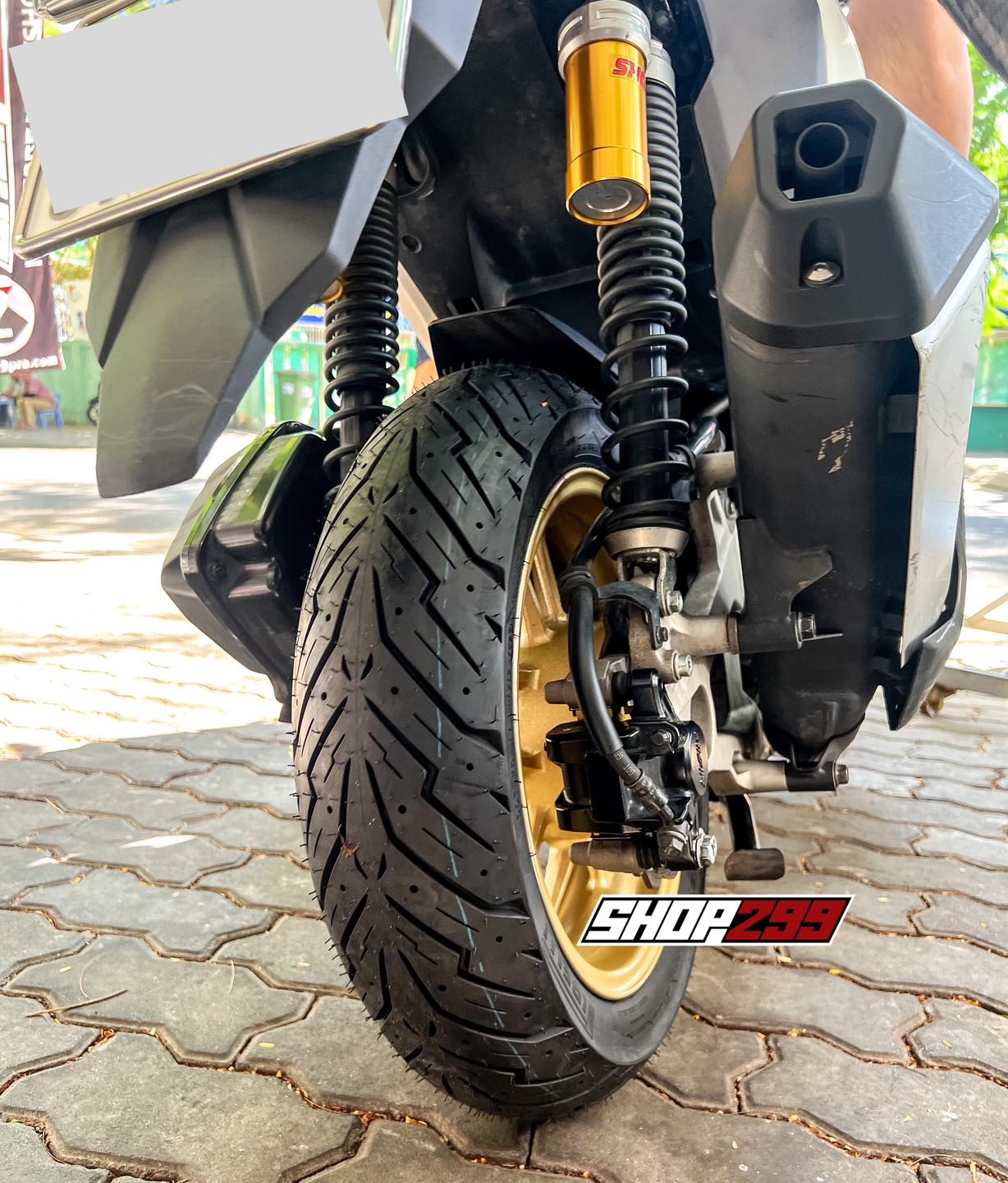 Honda ADV150 lắp lốp Pirelli Angel Scooter Honda ADV150 lắp lốp Pirelli Angel Scooter