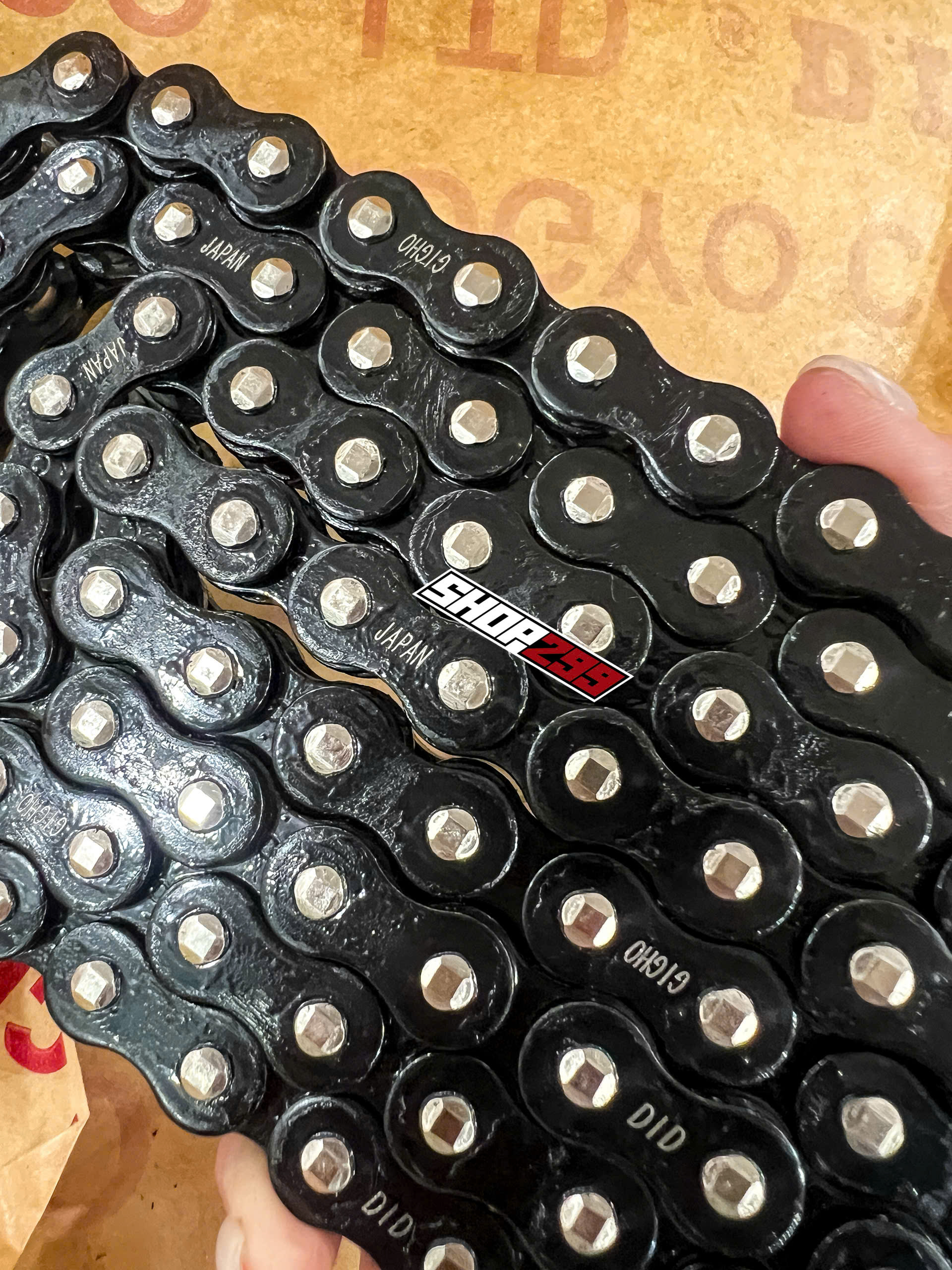 SÊN D.I.D 520 ZVM-X 120L (PHỐT X-RING) - MÀU ĐEN SÊN D.I.D 520 ZVM-X 120L (PHỐT X-RING) - MÀU ĐEN