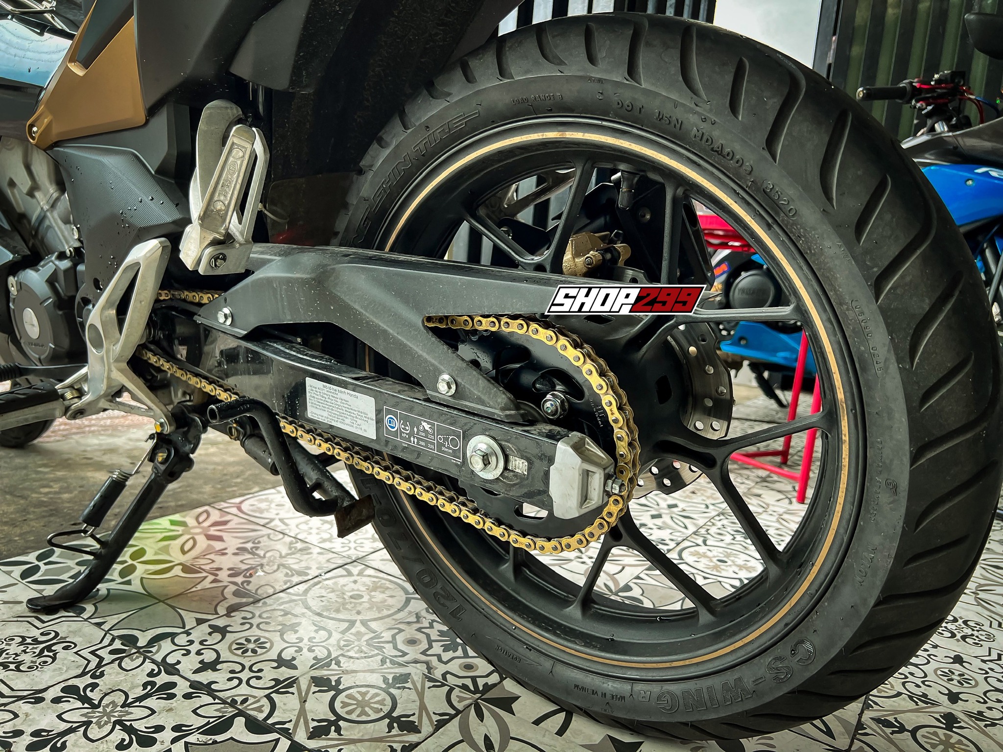 SÊN RK 428 KLW 132L (PHỐT XW-RING) - MÀU VÀNG SÊN RK 428 KLW 132L (PHỐT XW-RING) - MÀU VÀNG